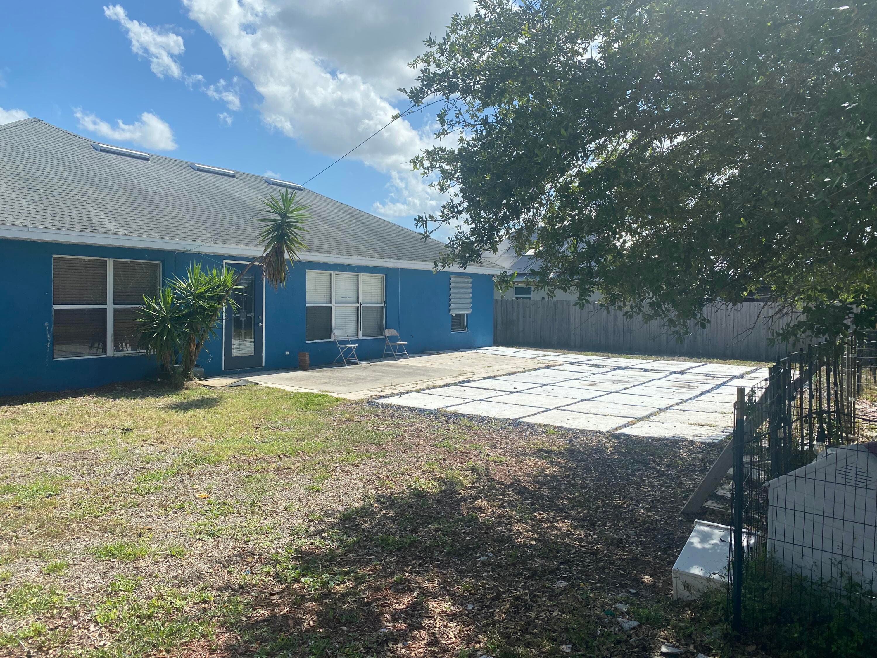 701 SW Sarazen Avenue, Port St. Lucie, FL 34953 — photo 14 of 16