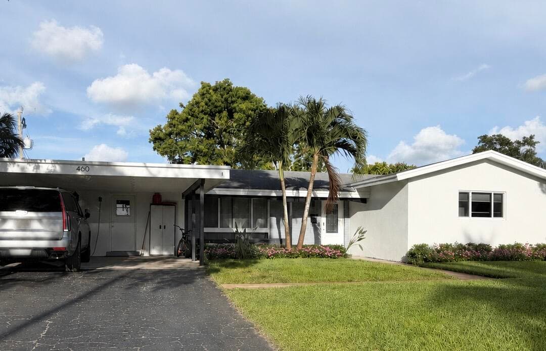 460 SW 55th Avenue, Plantation, FL 33317 — photo 1 of 10