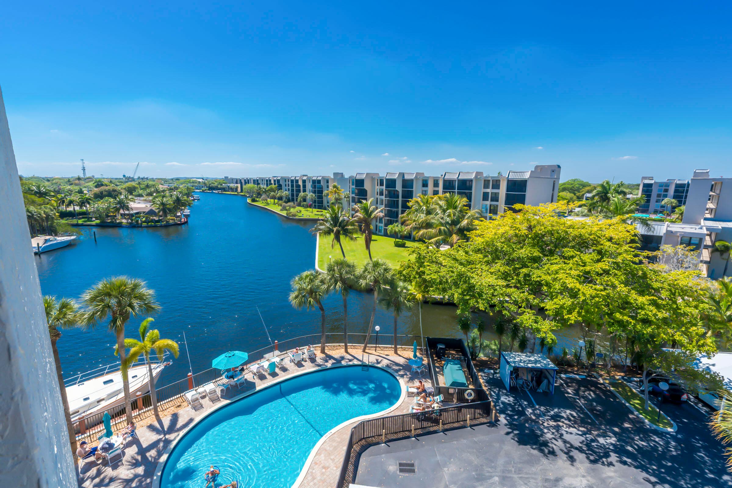 22 Royal Palm Way 606, Boca Raton, FL 33432 — photo 18 of 48