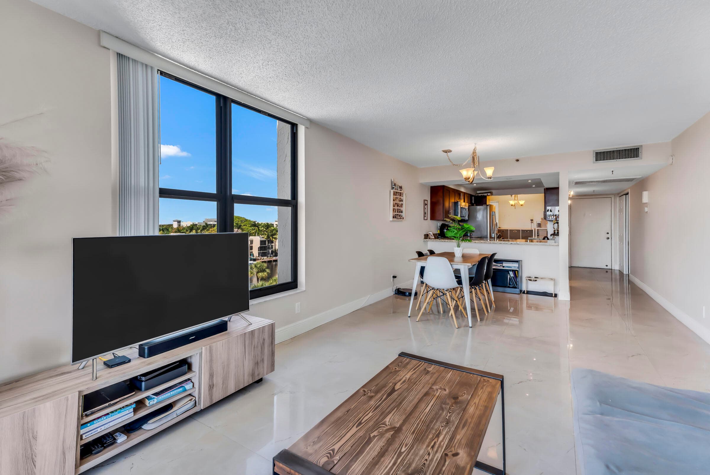 22 Royal Palm Way 606, Boca Raton, FL 33432 — photo 21 of 48