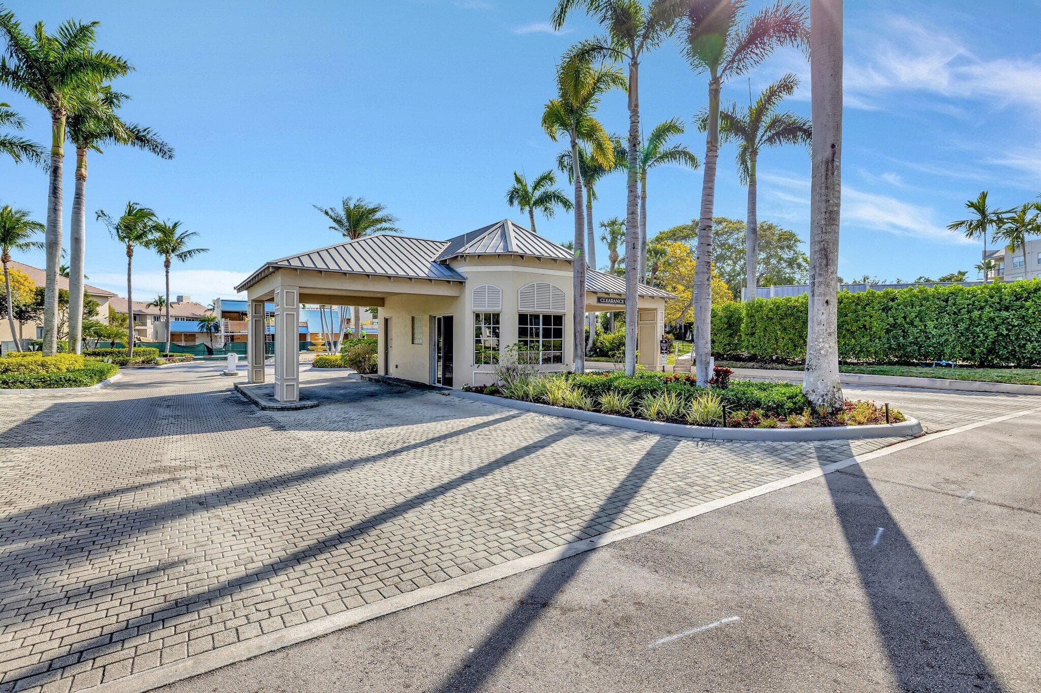 22 Royal Palm Way 606, Boca Raton, FL 33432 — photo 41 of 48
