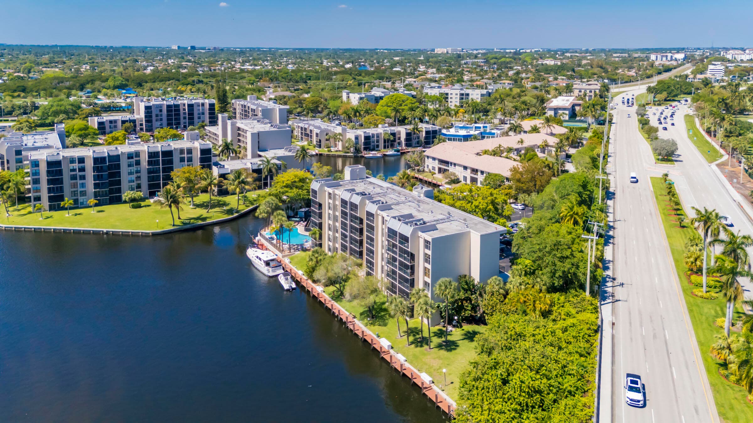 22 Royal Palm Way 606, Boca Raton, FL 33432 — photo 43 of 48