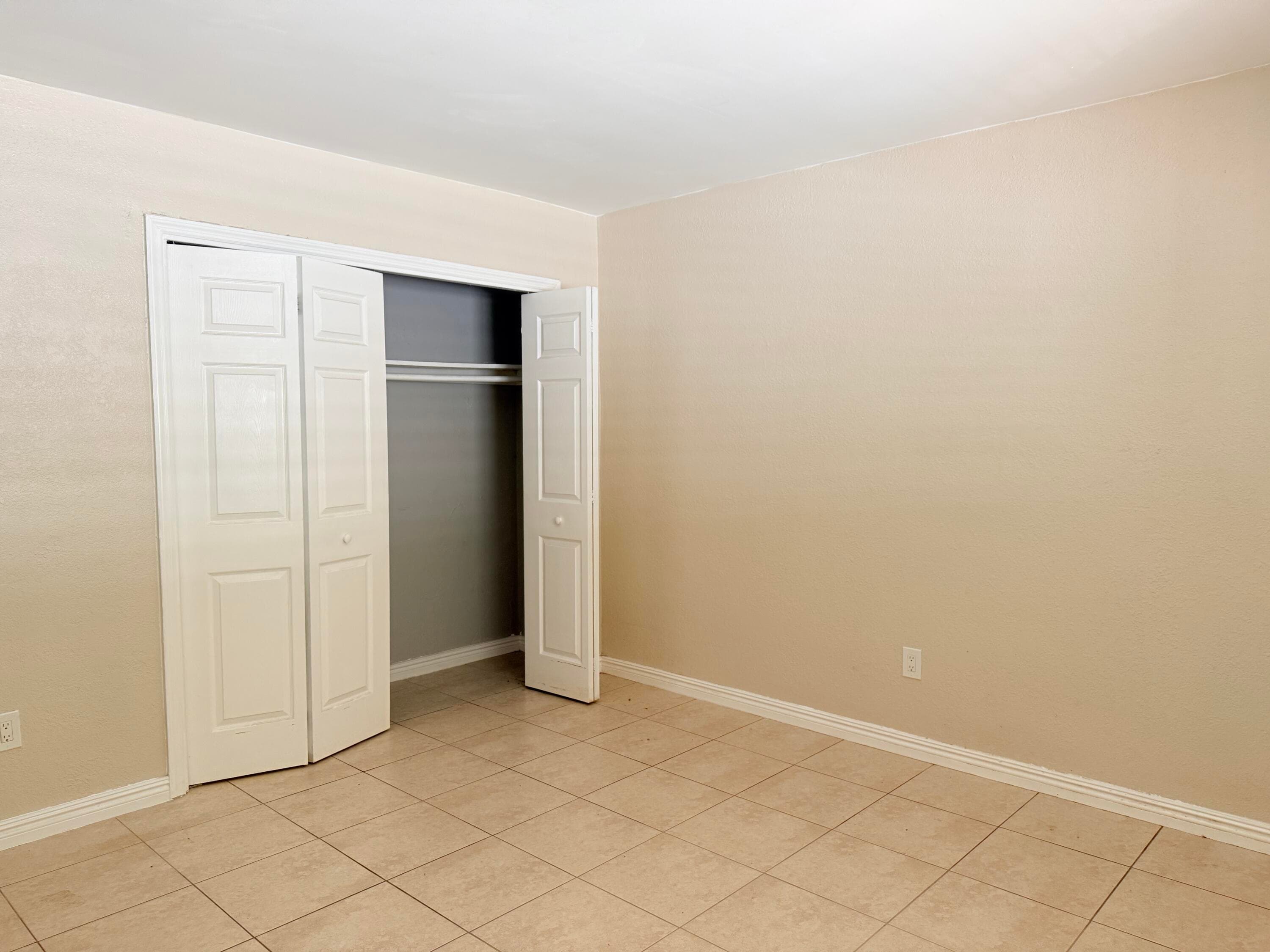 12420 Peconic Court 12424, Wellington, FL 33414 — photo 20 of 22