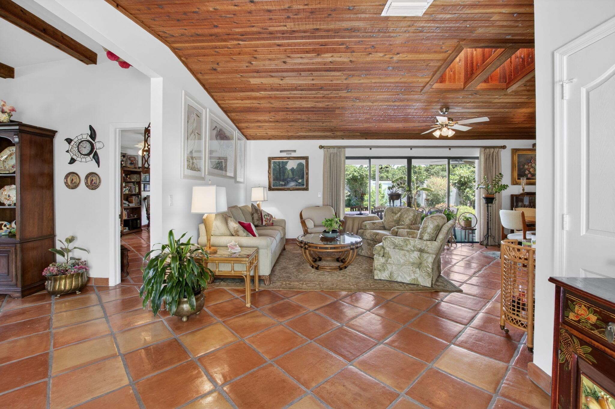 2305 SW 23rd Cranbrook Drive, Boynton Beach, FL 33436 — photo 5 of 31
