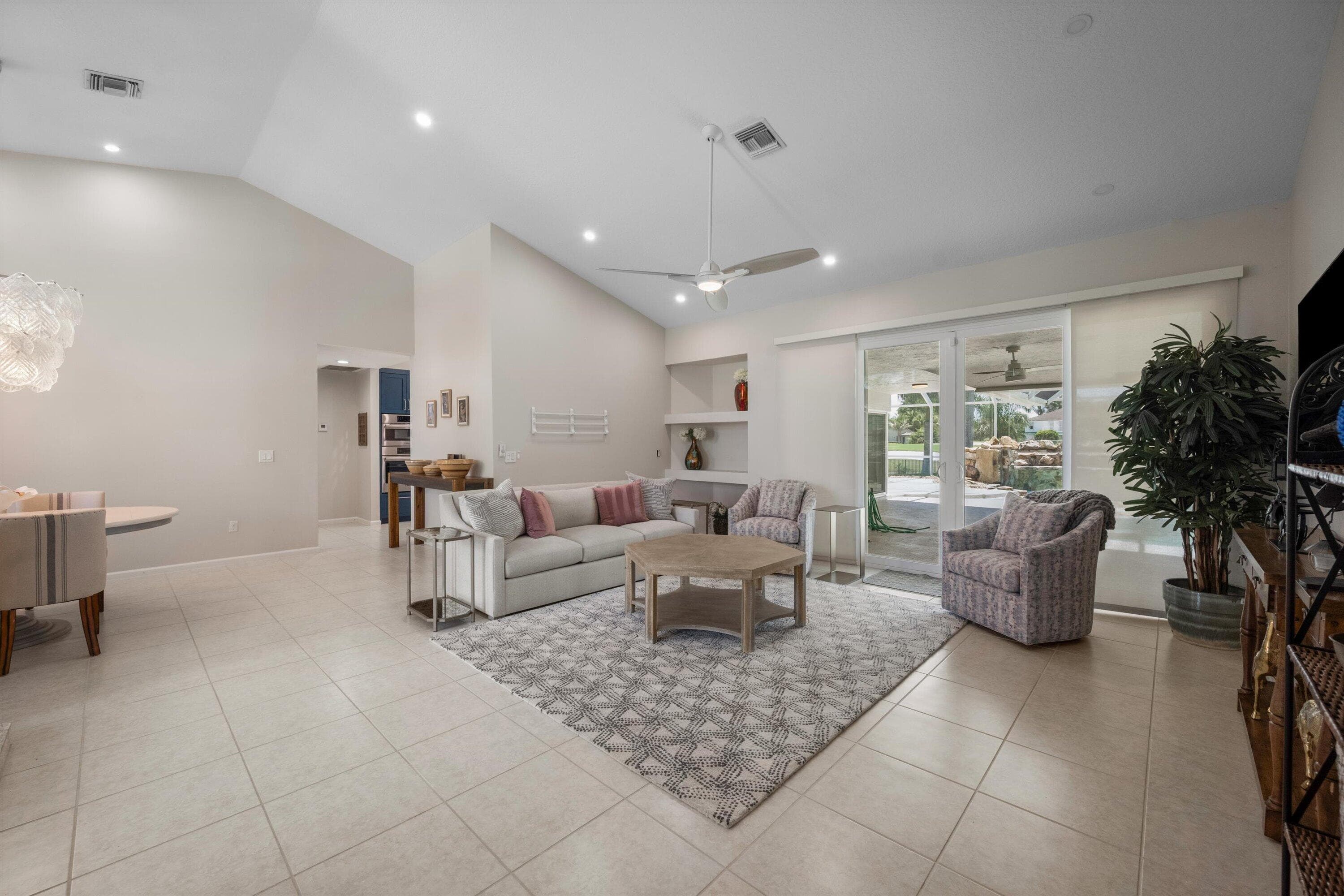 15880 Meadow Wood Drive, Wellington, FL 33414 — photo 12 of 54