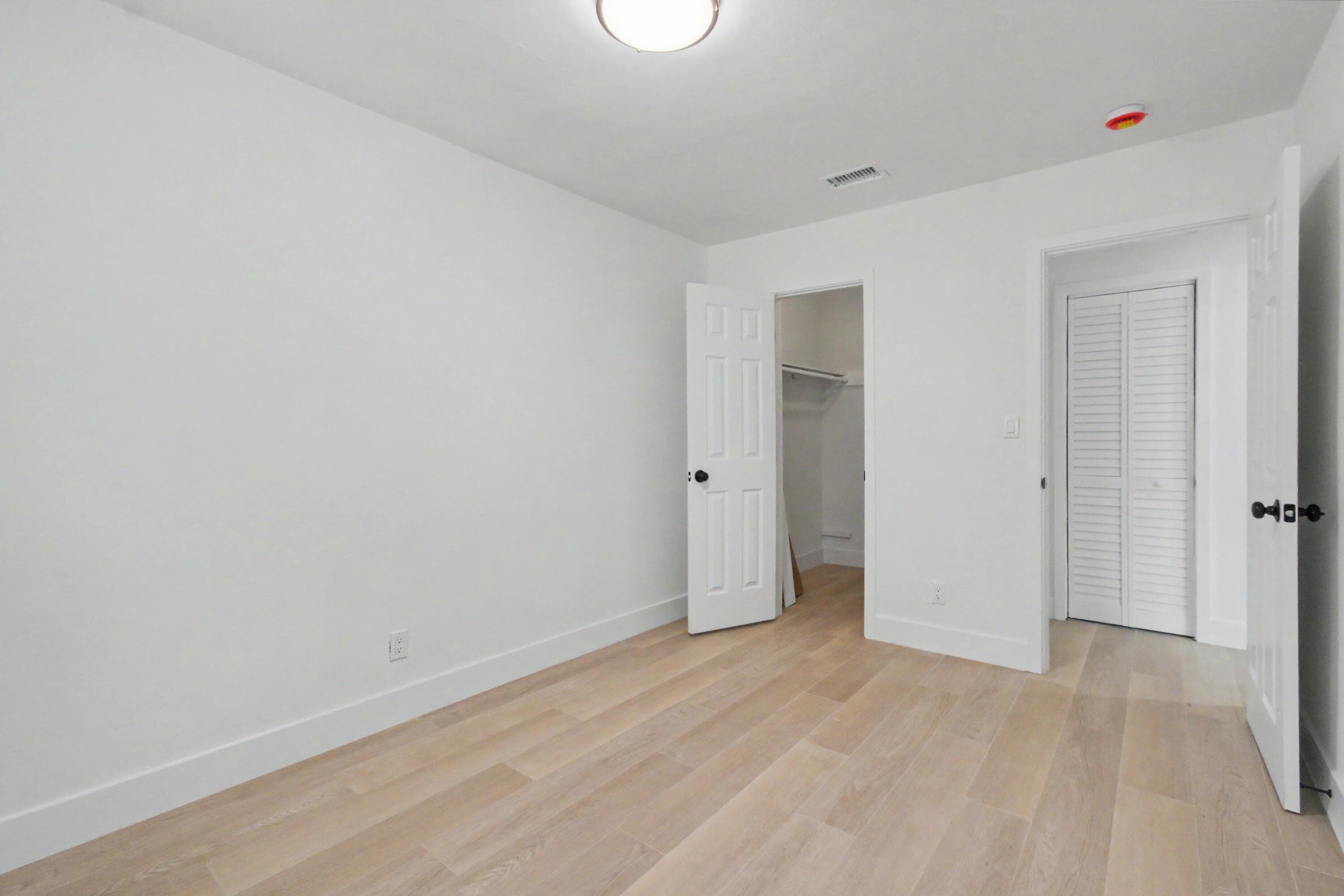 411b NE 57th Court, Oakland Park, FL 33334 — photo 6 of 14