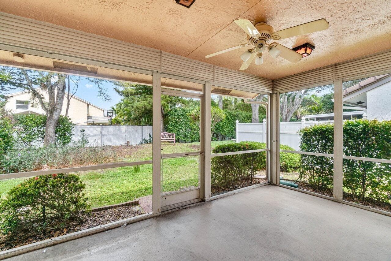 10001 Country Brook Road, Boca Raton, FL 33428 — photo 23 of 25