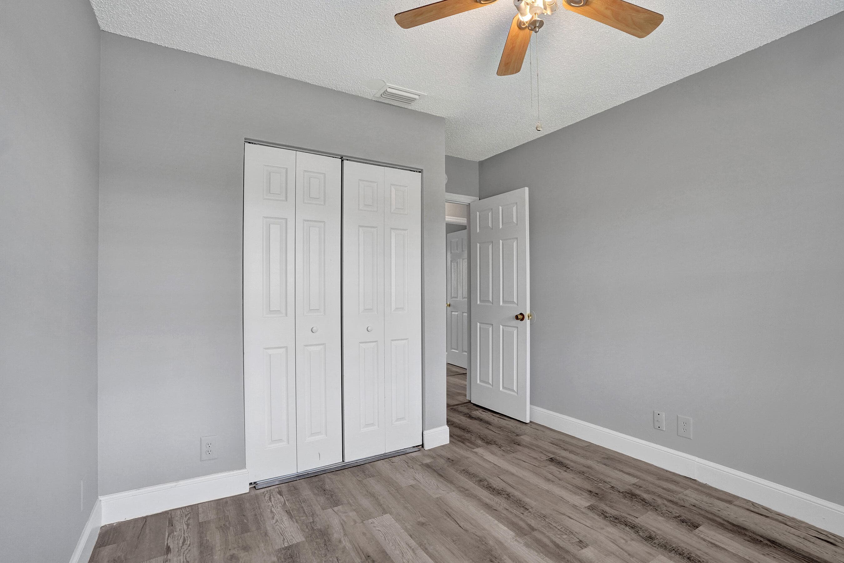 10781 NW 21st Street, Sunrise, FL 33322 — photo 8 of 33