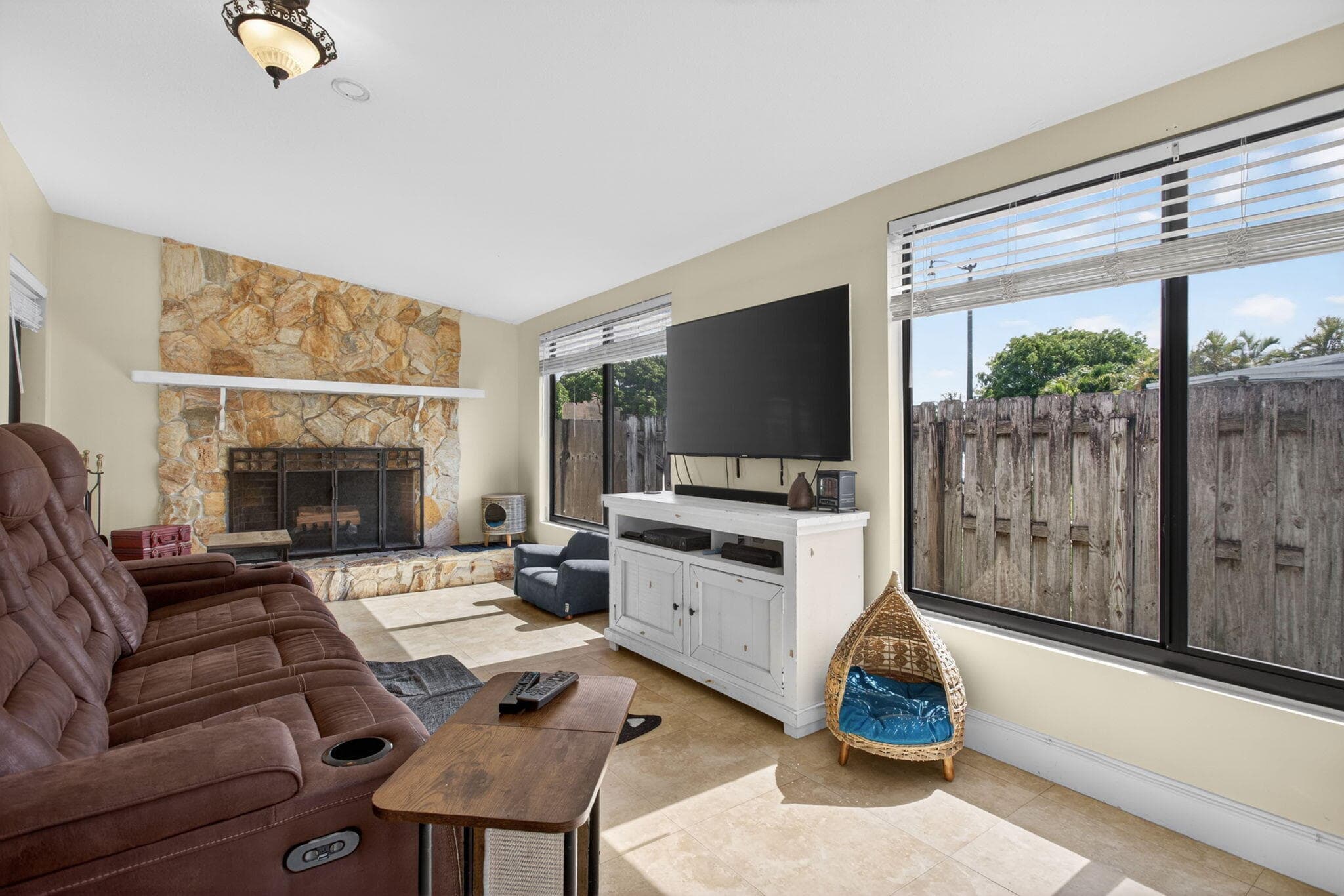 1914 NE 53rd Court, Pompano Beach, FL 33064 — photo 5 of 22