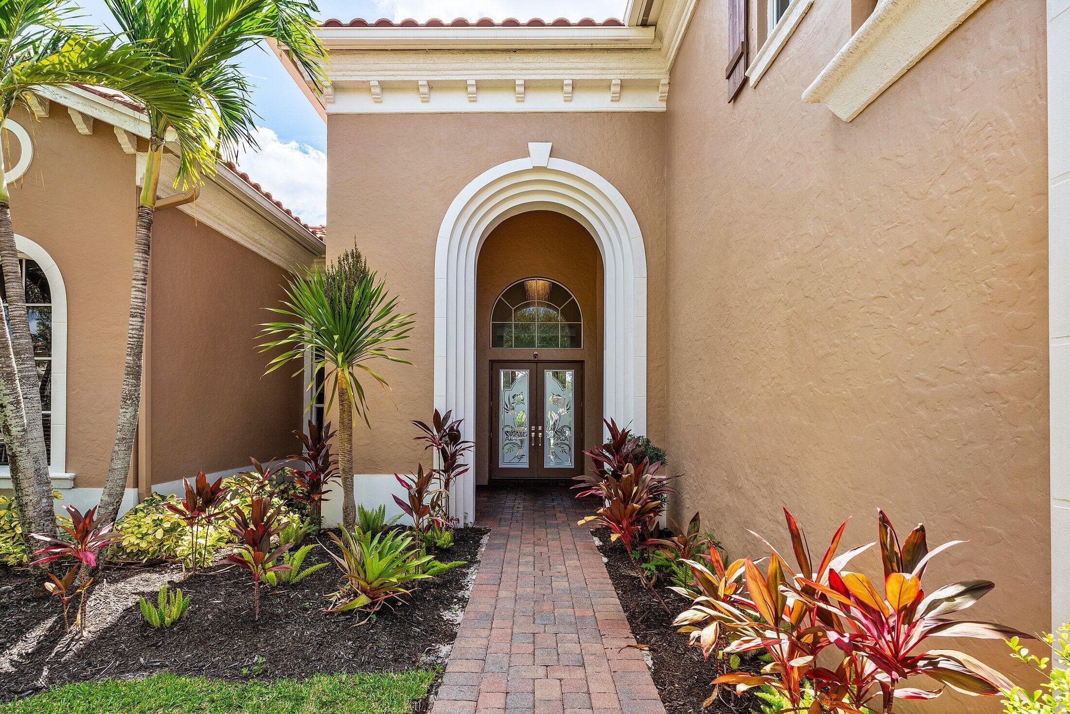 3381 Lago De Talavera, Lake Worth, FL 33467 — photo 4 of 80