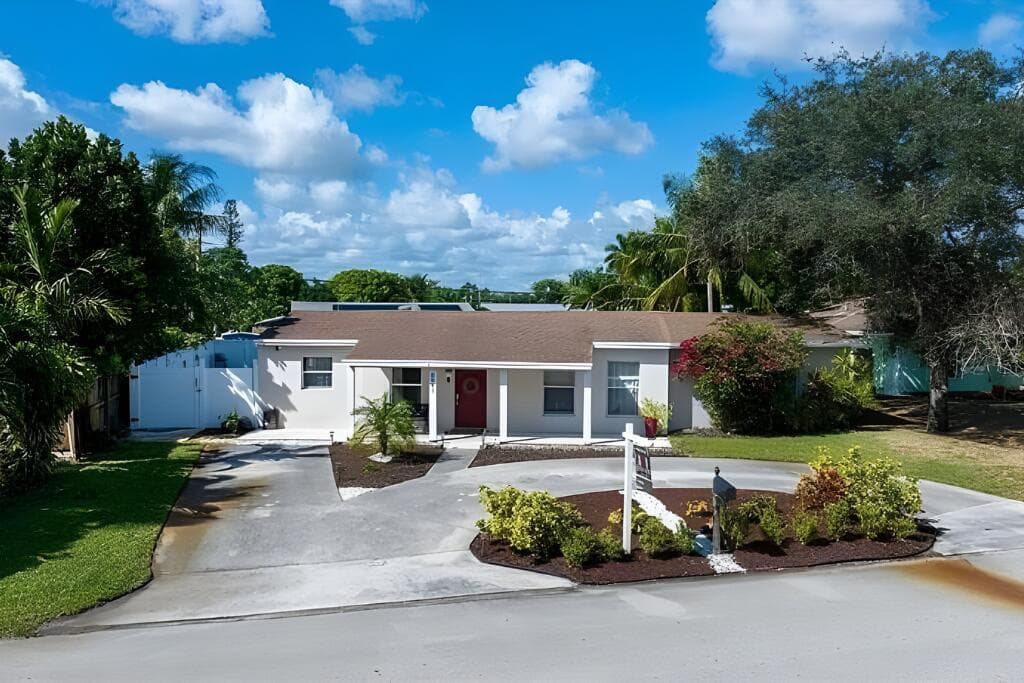 6941 Boston Drive, Atlantis, FL 33462 — photo