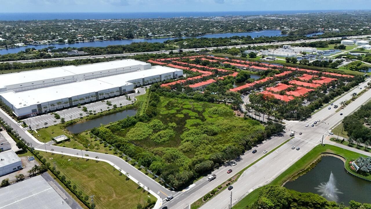 128 Lake Monterey Circle, Boynton Beach, FL 33426 — photo 41 of 46
