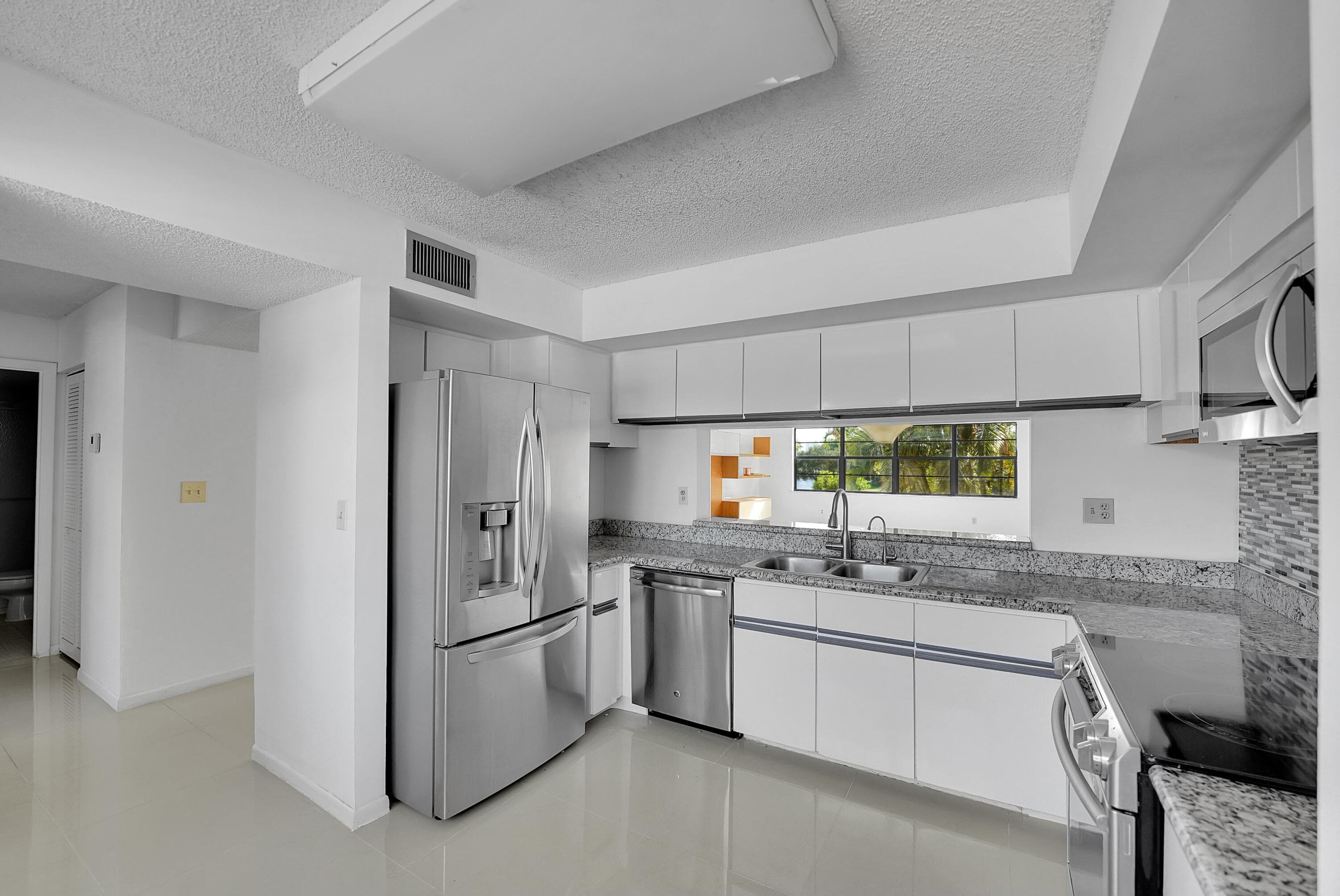 6654 Villa Sonrisa Drive 421, Boca Raton, FL 33433 — photo 46 of 47