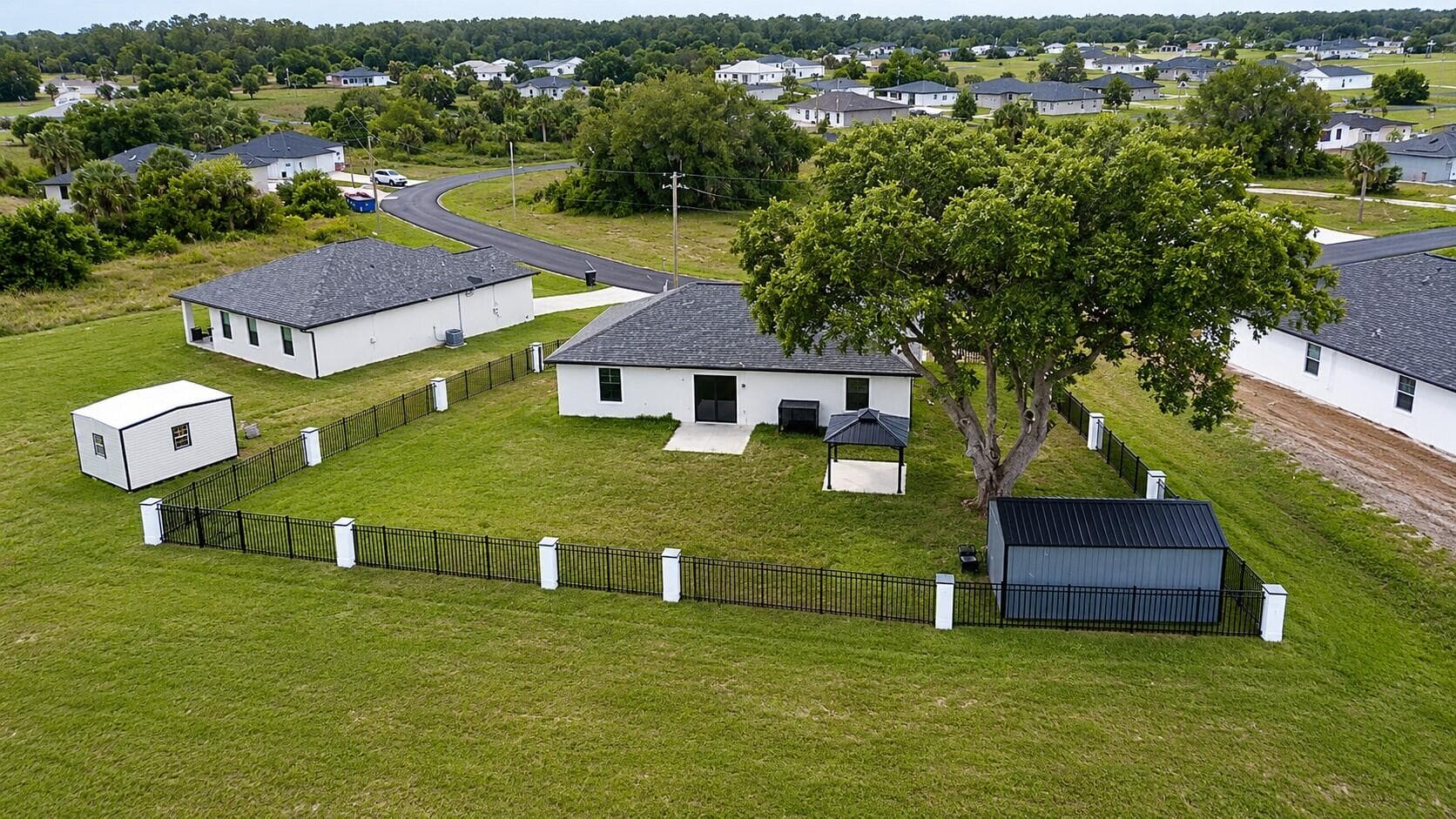 1224 Jupiter Lp, LaBelle, FL 33935 — photo 5 of 14