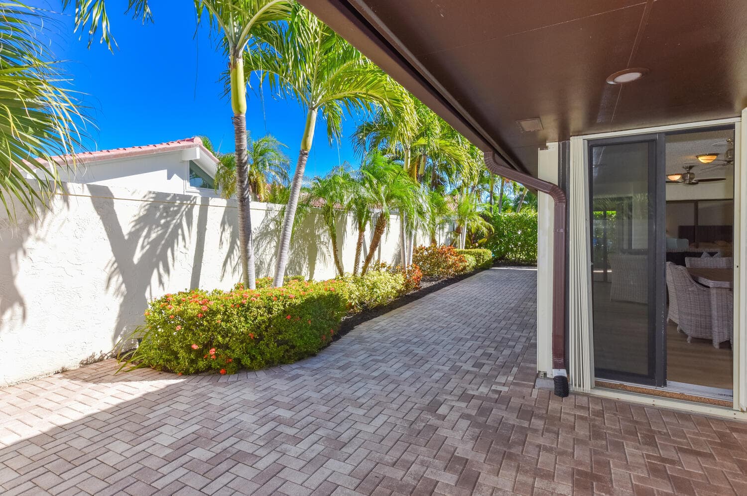 1469 Vía Privada, Jupiter, FL 33477 — photo 15 of 39