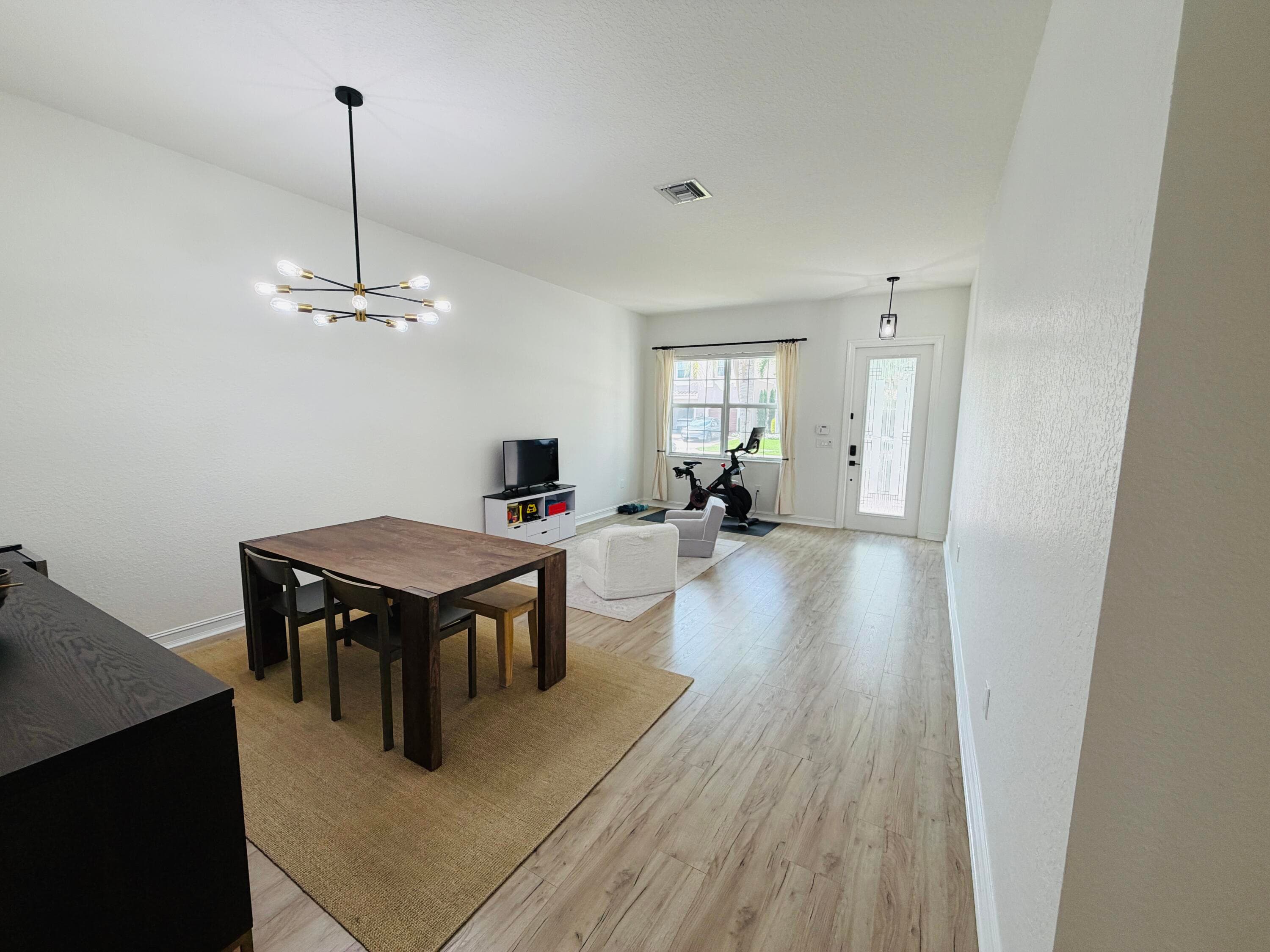 8469 Calabria Lakes Drive, Boynton Beach, FL 33473 — photo 12 of 68