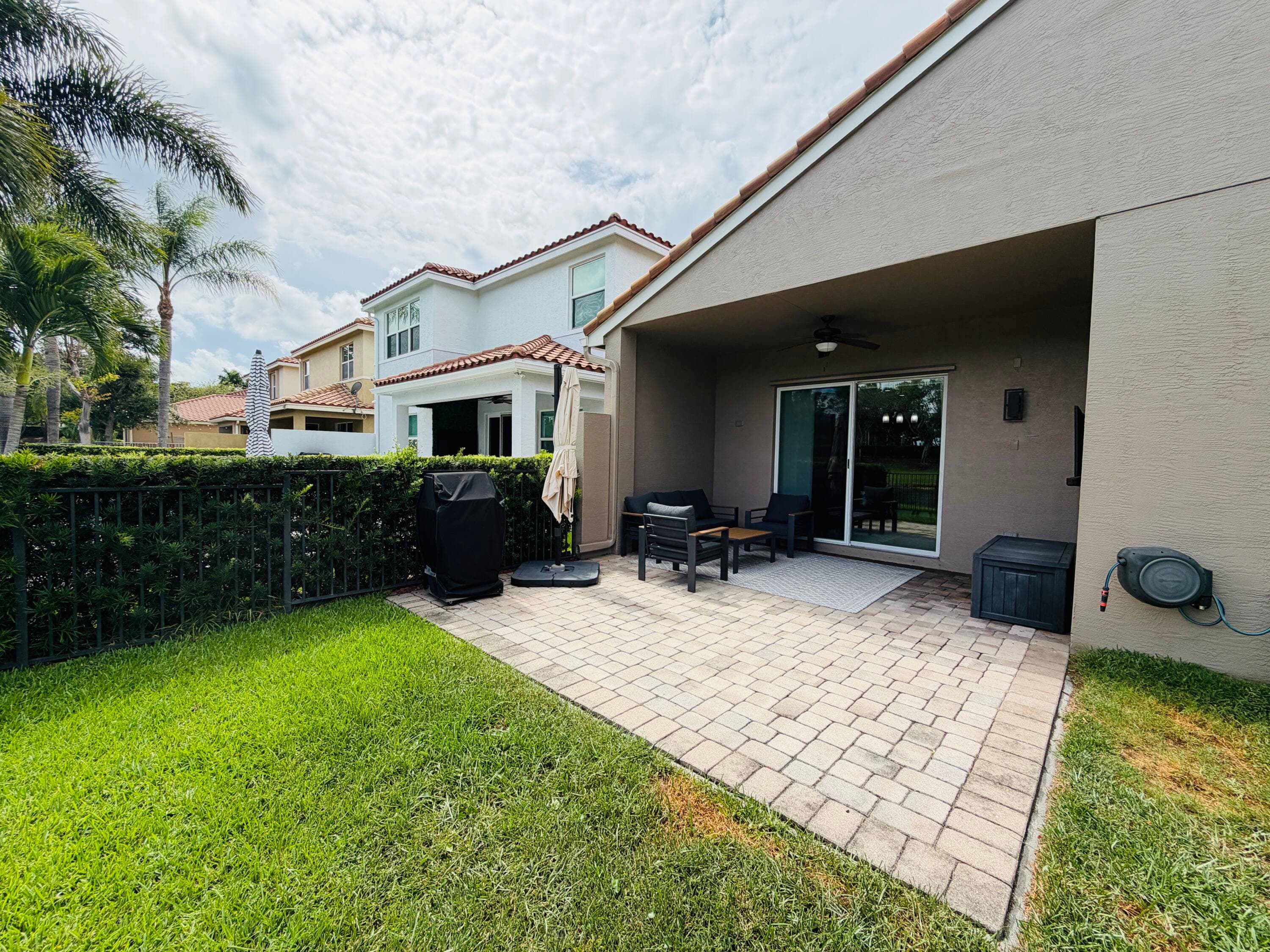 8469 Calabria Lakes Drive, Boynton Beach, FL 33473 — photo 34 of 68