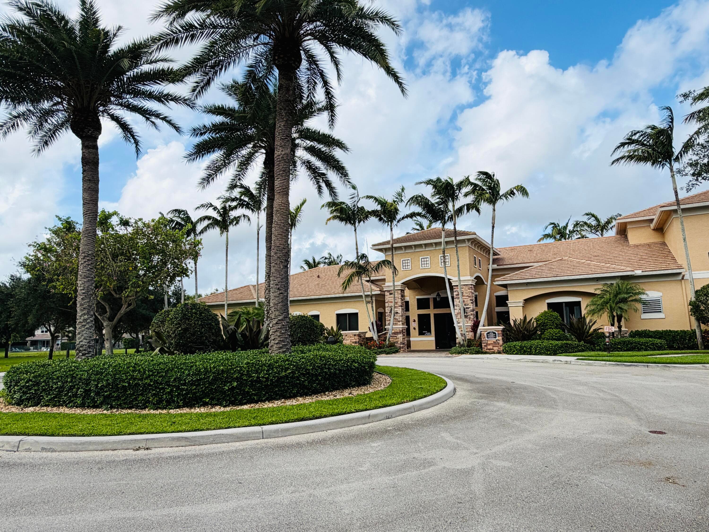 8469 Calabria Lakes Drive, Boynton Beach, FL 33473 — photo 51 of 68