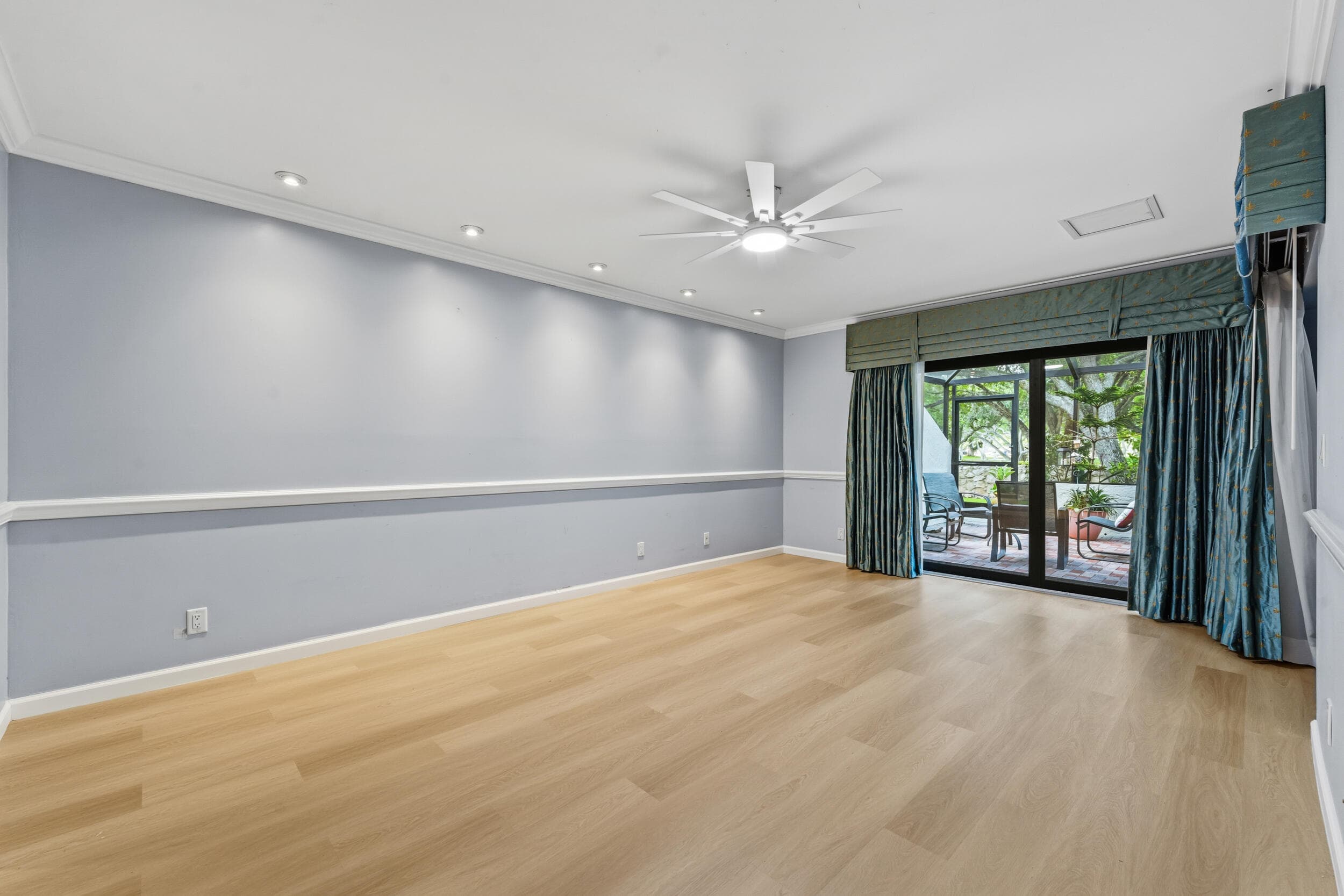 65 Balfour Road E, Palm Beach Gardens, FL 33418 — photo 10 of 26