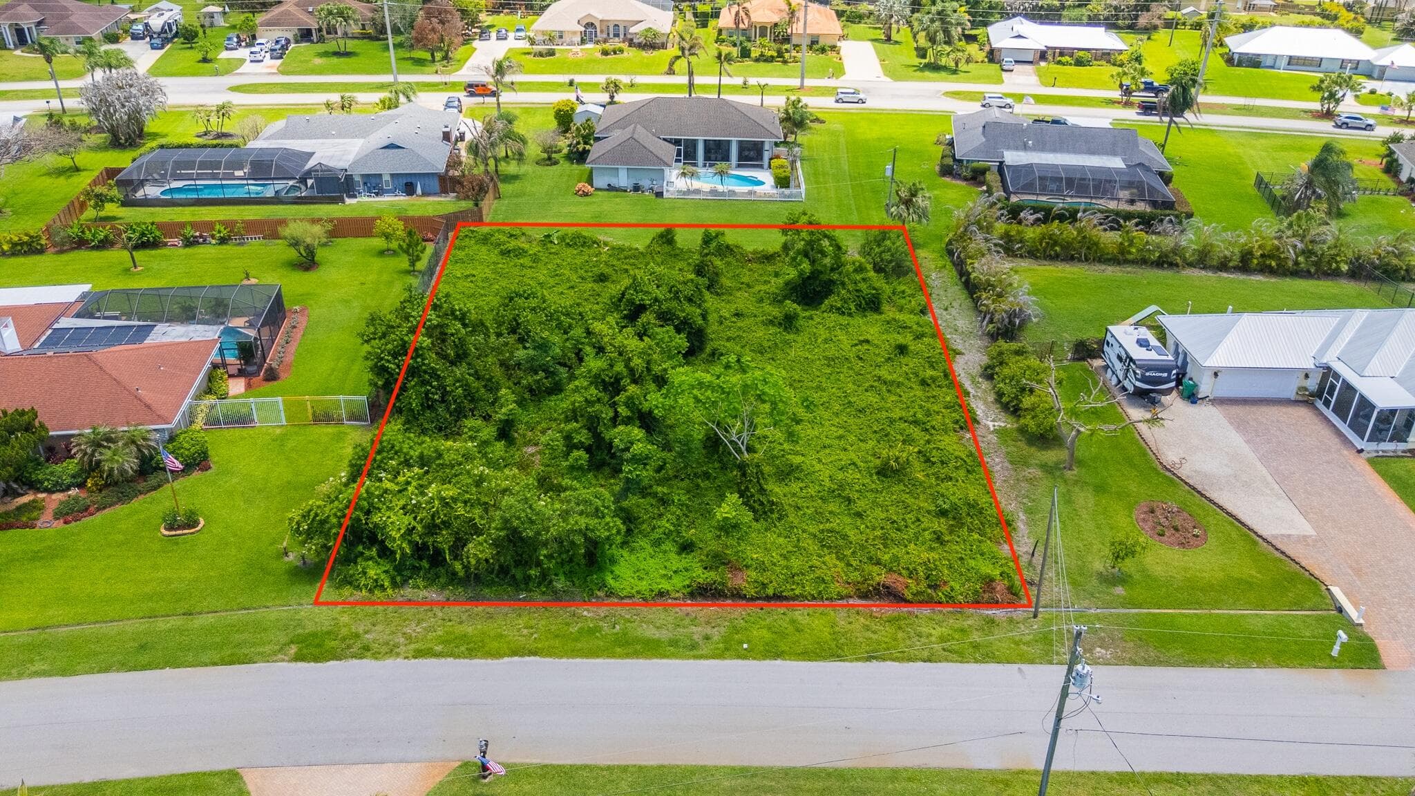 2012 SE Giffen Avenue, Port St. Lucie, FL 34952 — photo 2 of 10