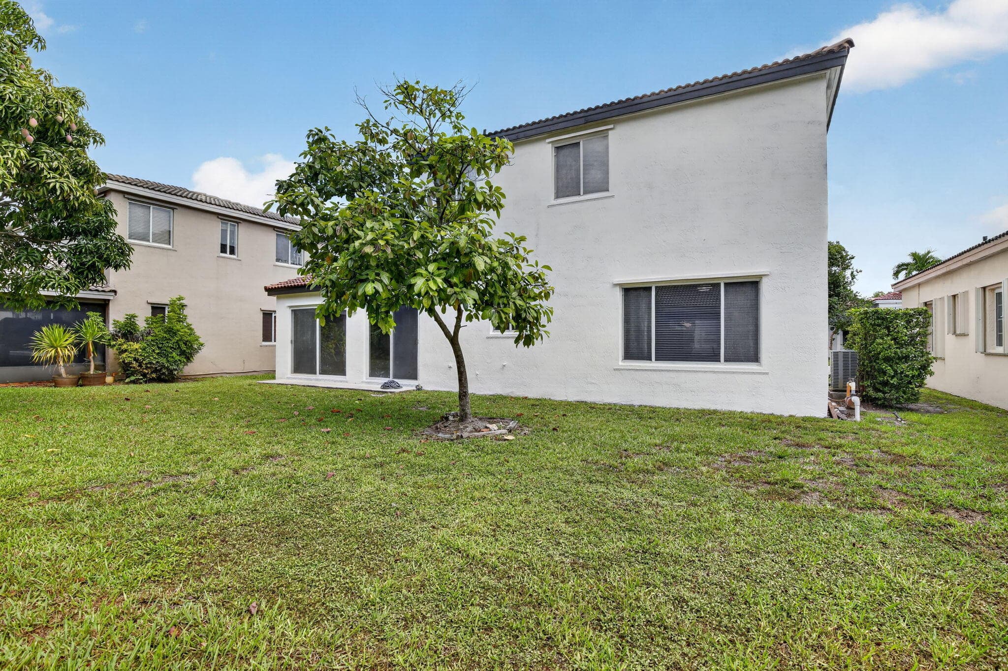 10772 SW 14th Place, Davie, FL 33324 — photo 24 of 42
