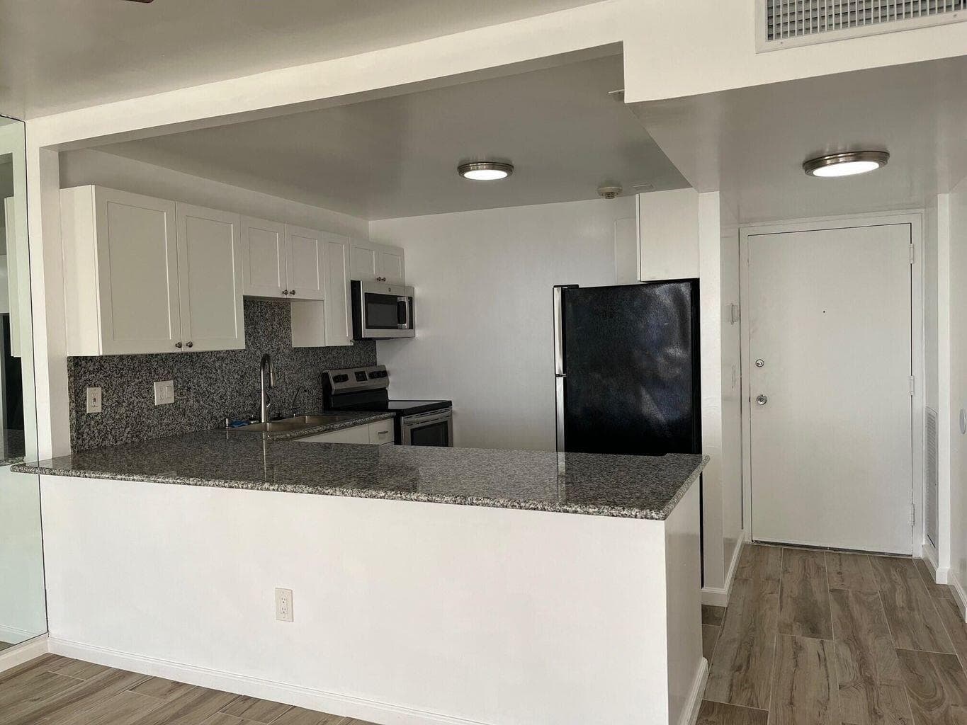 480 Executive Center Drive 4a, West Palm Beach, FL 33401 — photo 31 of 42