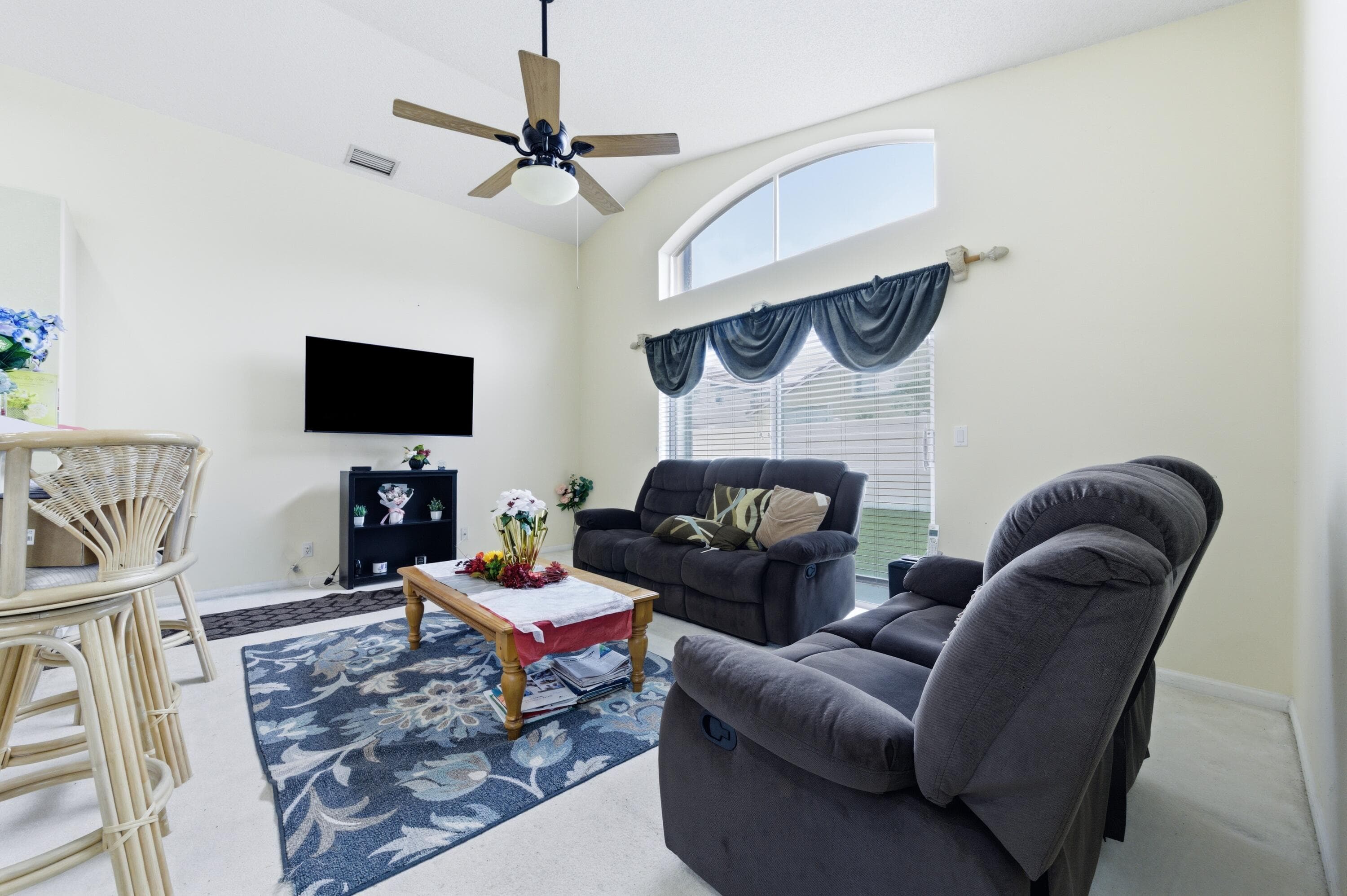5317 Oakmont Village Circle, Lake Worth, FL 33463 — photo 11 of 43
