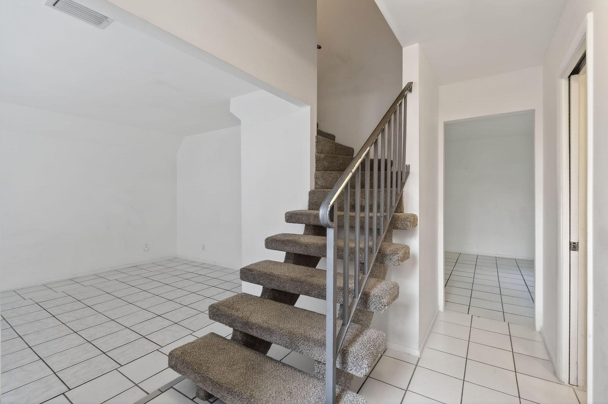3502 Gardens East Drive B, Palm Beach Gardens, FL 33410 — photo 6 of 71