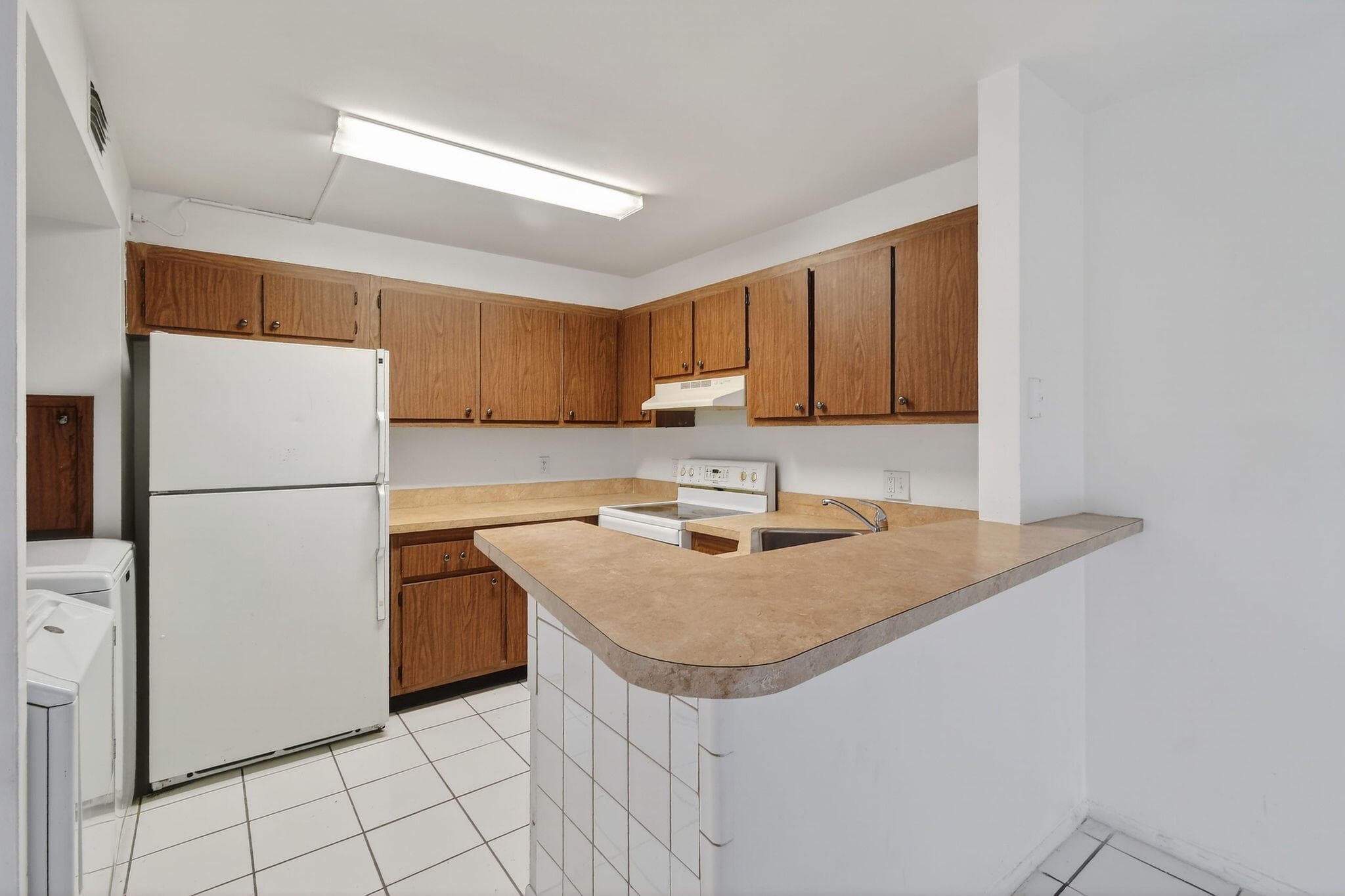 3502 Gardens East Drive B, Palm Beach Gardens, FL 33410 — photo 16 of 71
