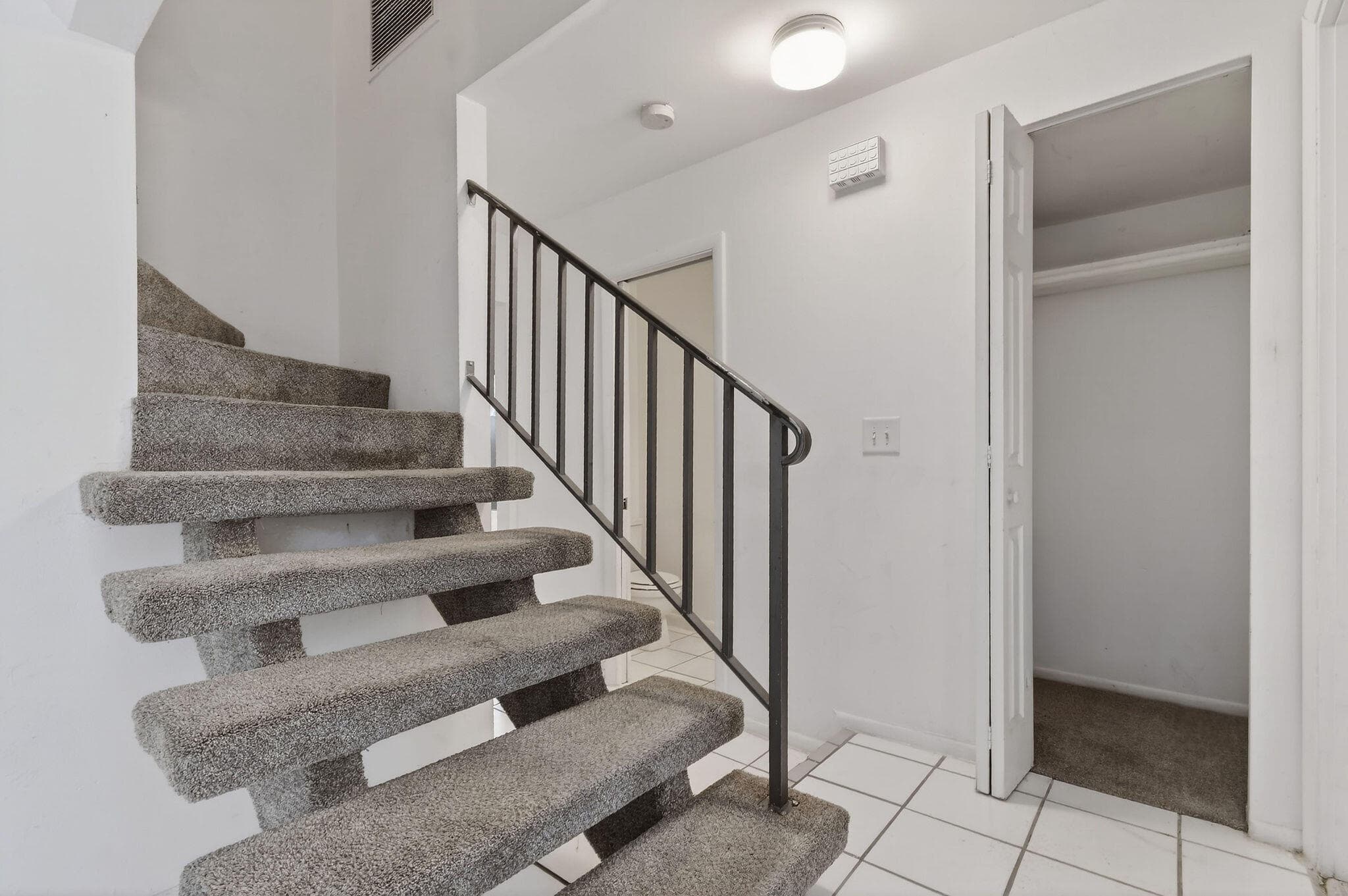 3502 Gardens East Drive B, Palm Beach Gardens, FL 33410 — photo 27 of 71