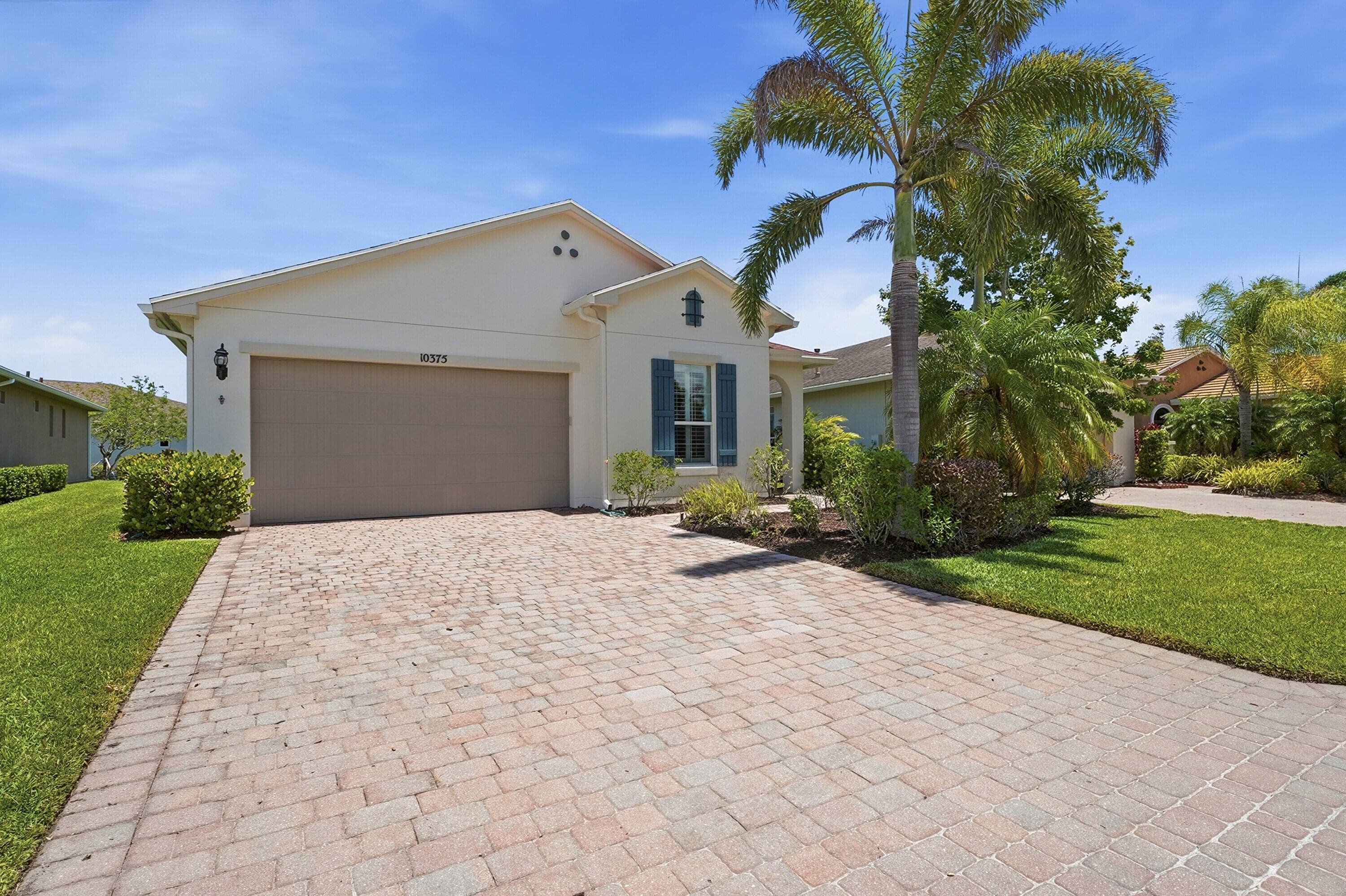 10375 SW Indian Lilac Trail, Port St. Lucie, FL 34987 — photo 2 of 30
