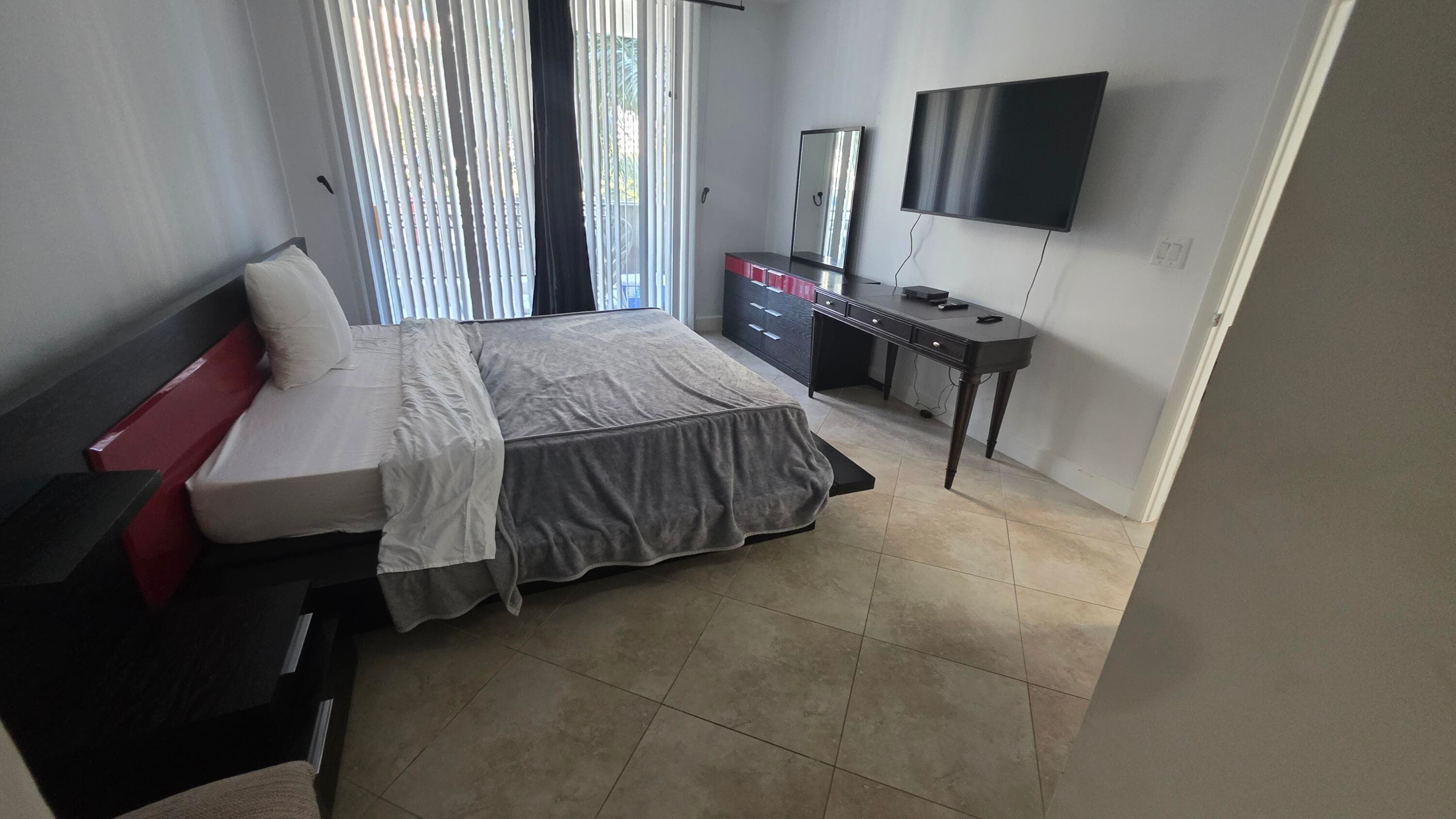 550 Okeechobee Boulevard 308, West Palm Beach, FL 33401 — photo 7 of 10