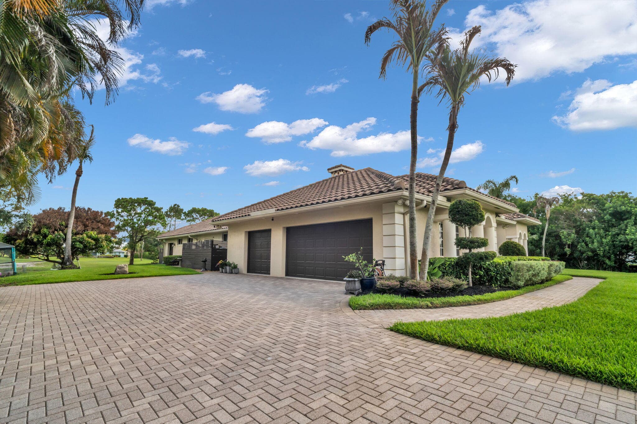 4603 SW Bermuda Way, Palm City, FL 34990 — photo 13 of 84
