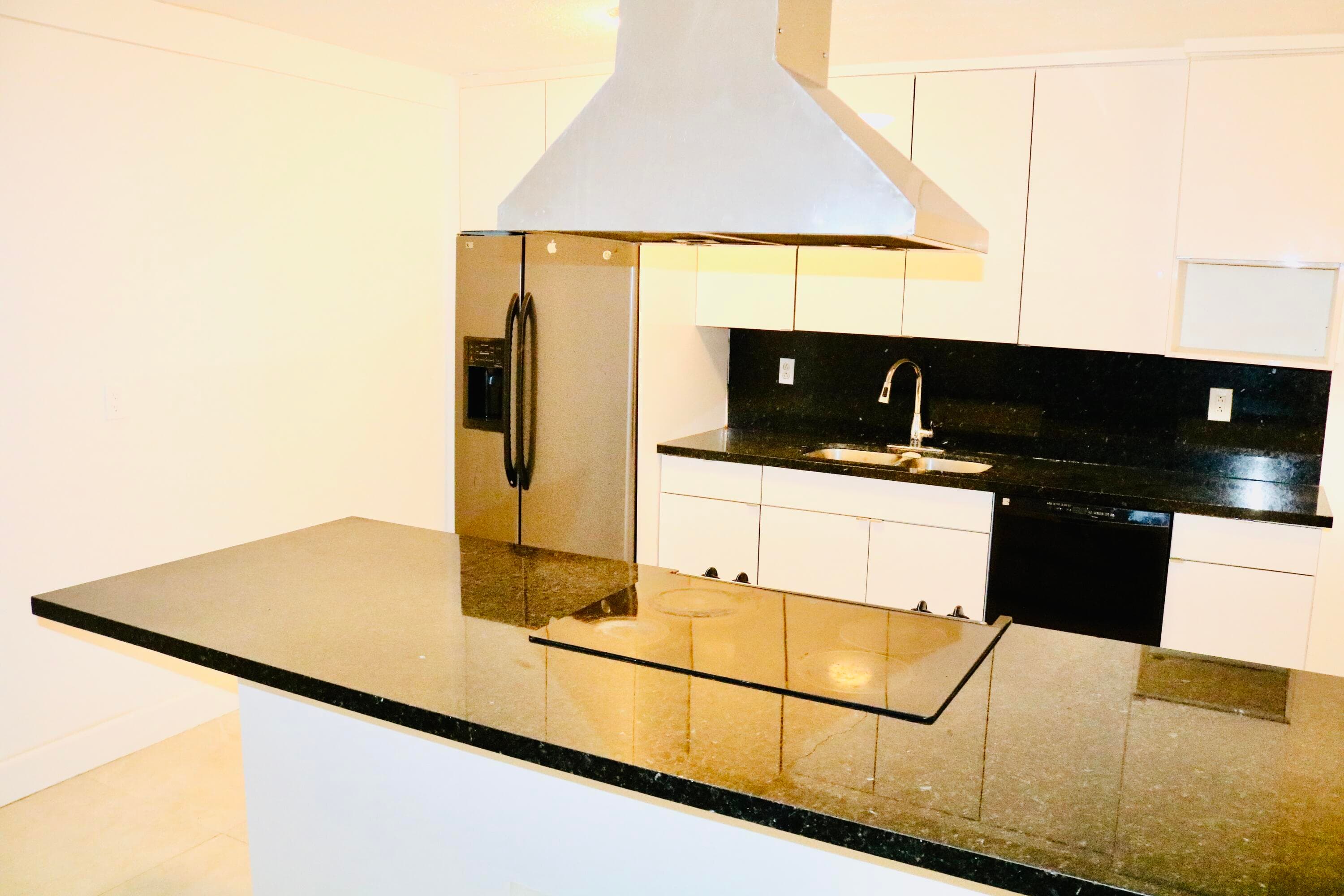 1920 N 65th Way, Hollywood, FL 33024 — photo 4 of 9