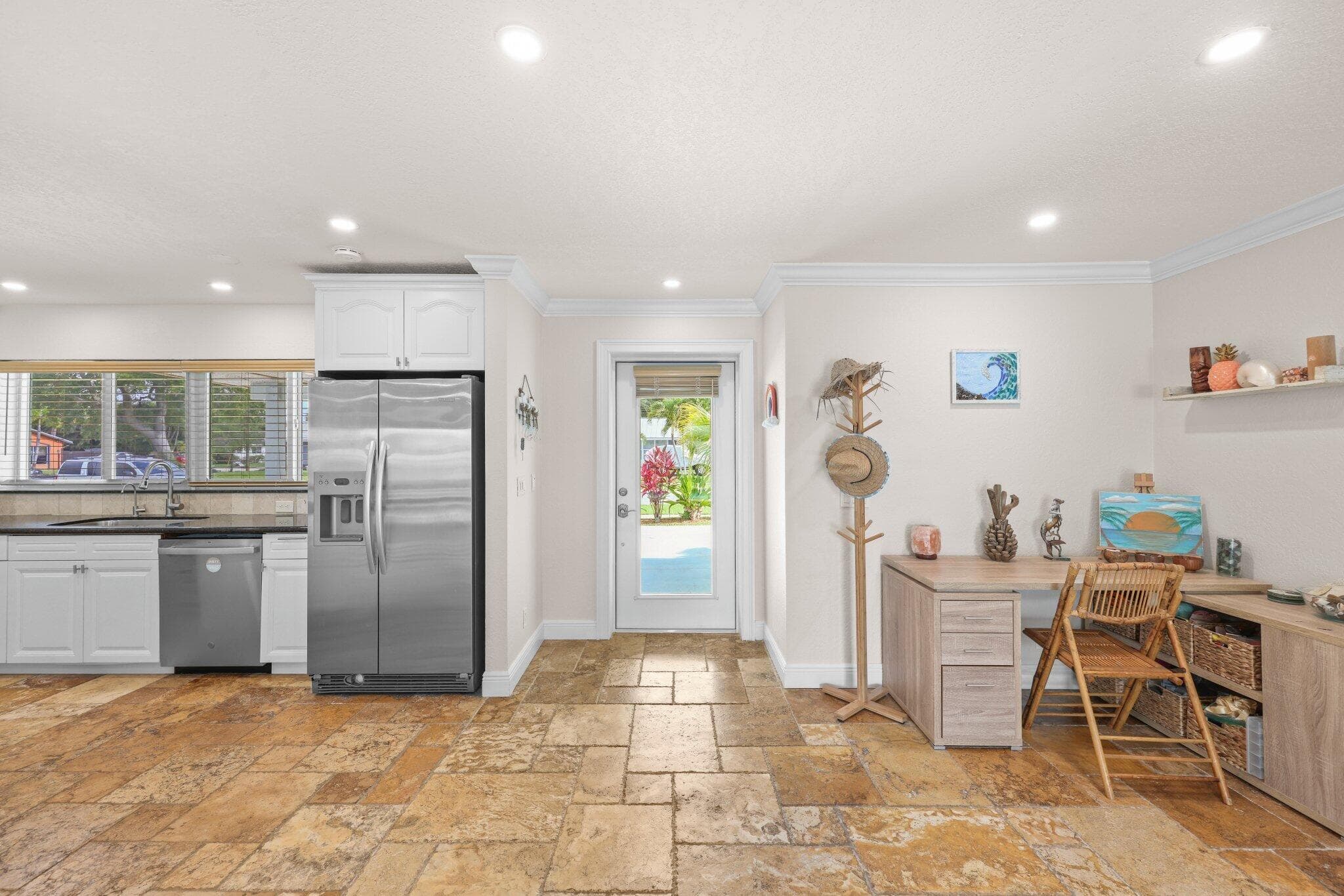 1082 SW 3rd Street, Boca Raton, FL 33486 — photo 9 of 61