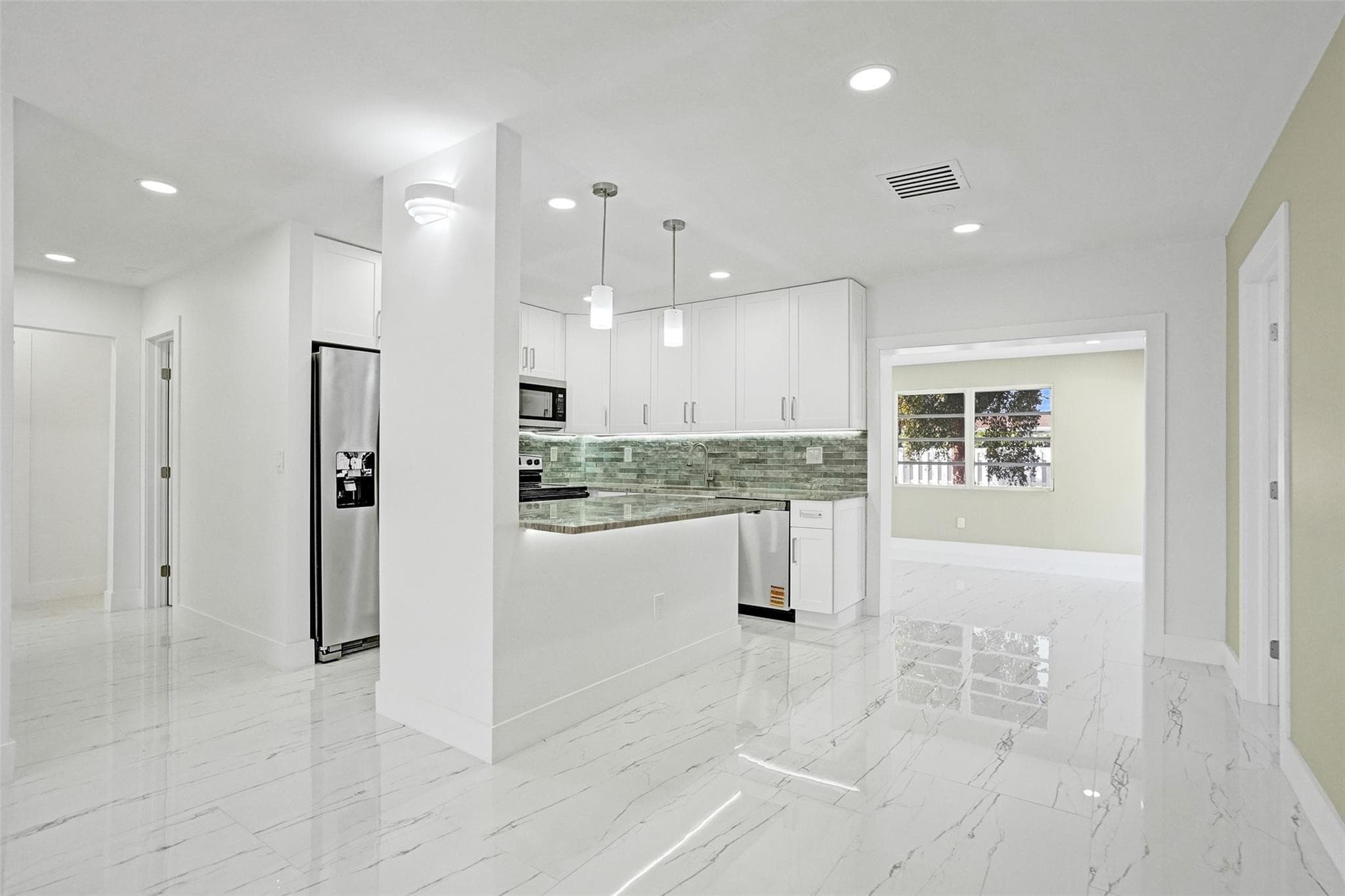 1437 SW 1st Avenue, Deerfield Beach, FL 33441 — photo 4 of 25
