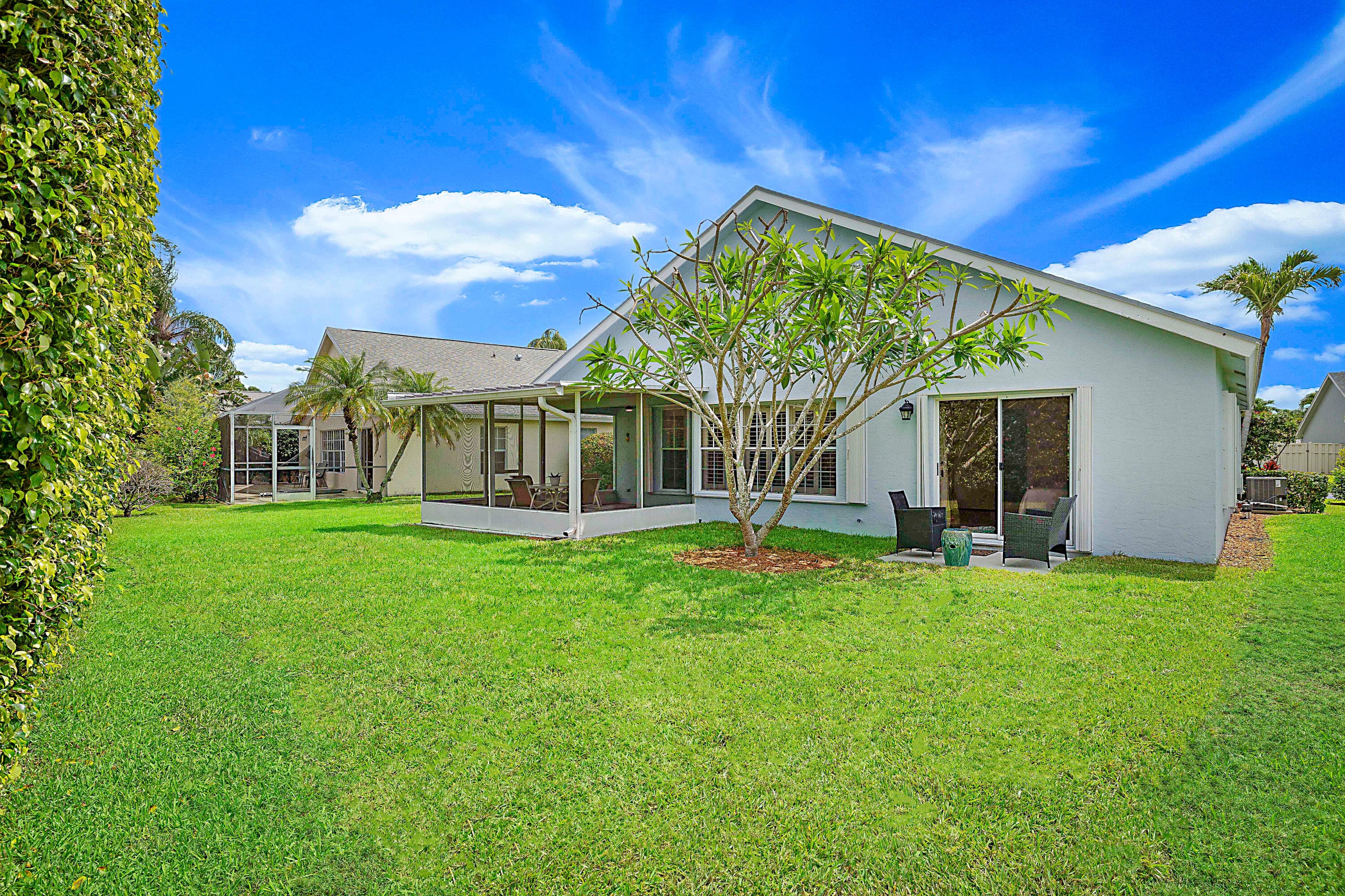 124 Adobe Circle, Jupiter, FL 33458 — photo 37 of 51