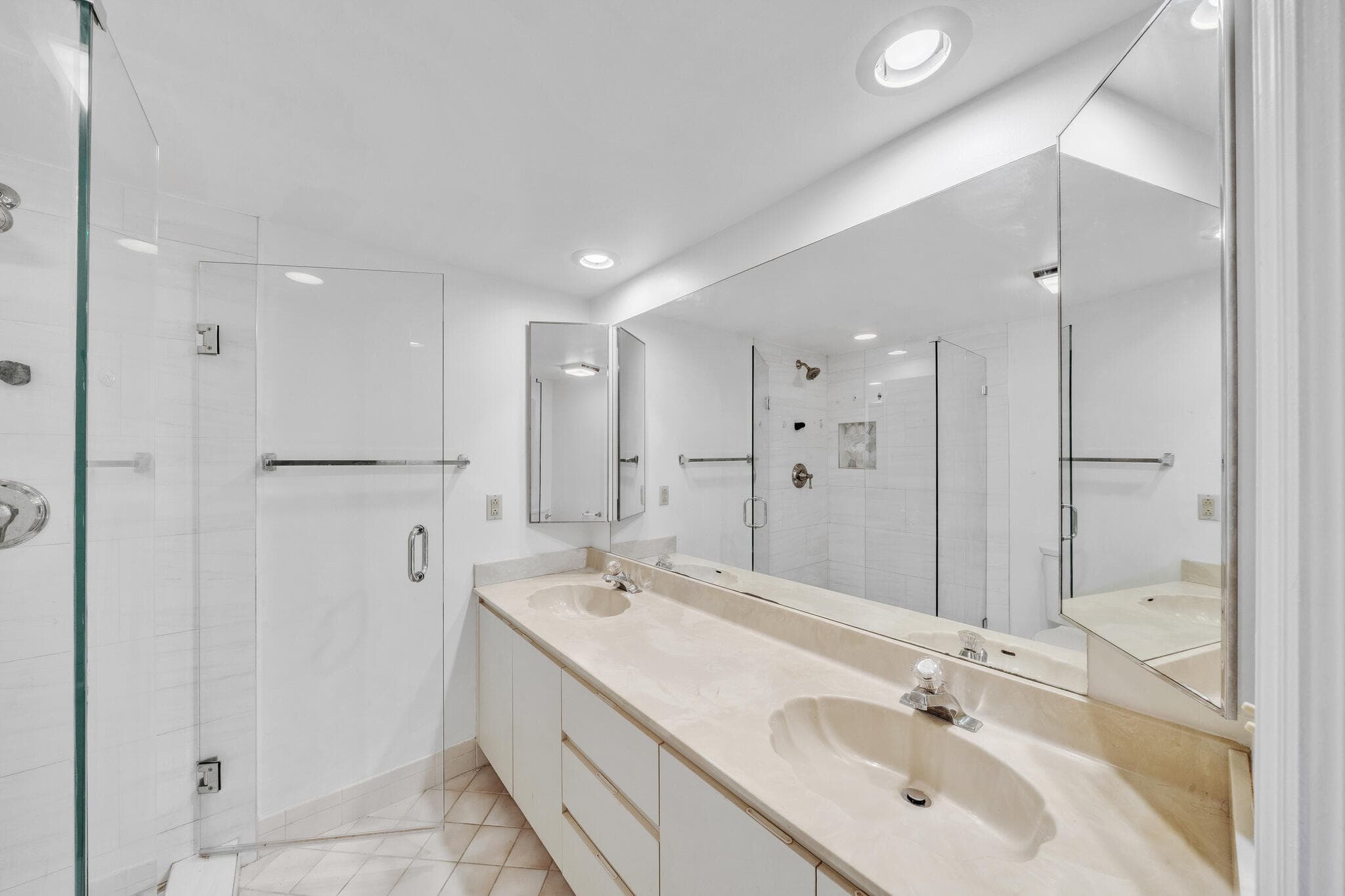 713 NW 99th Circle, Plantation, FL 33324 — photo 35 of 49