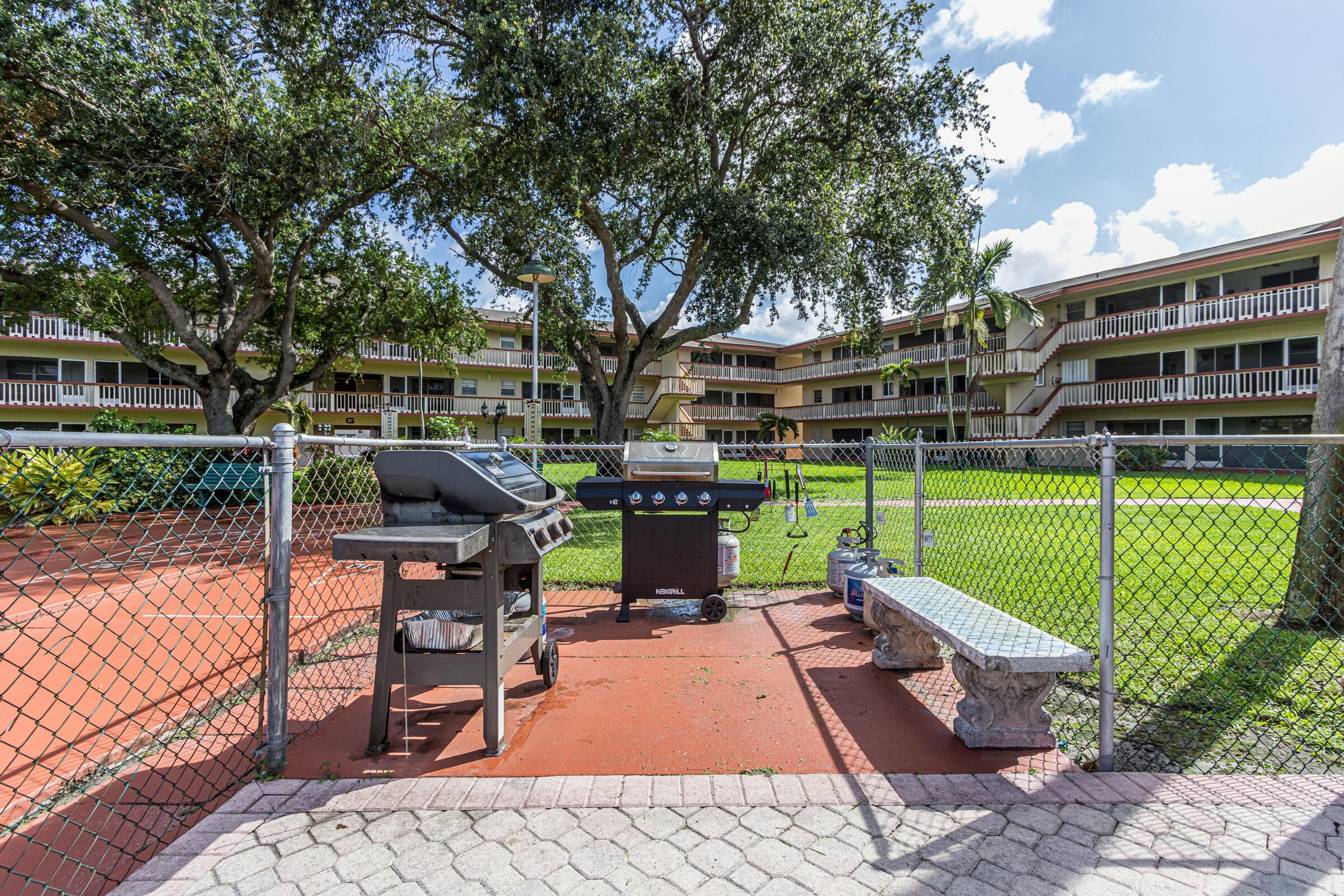5300 Washington Street E208, Hollywood, FL 33021 — photo 38 of 52