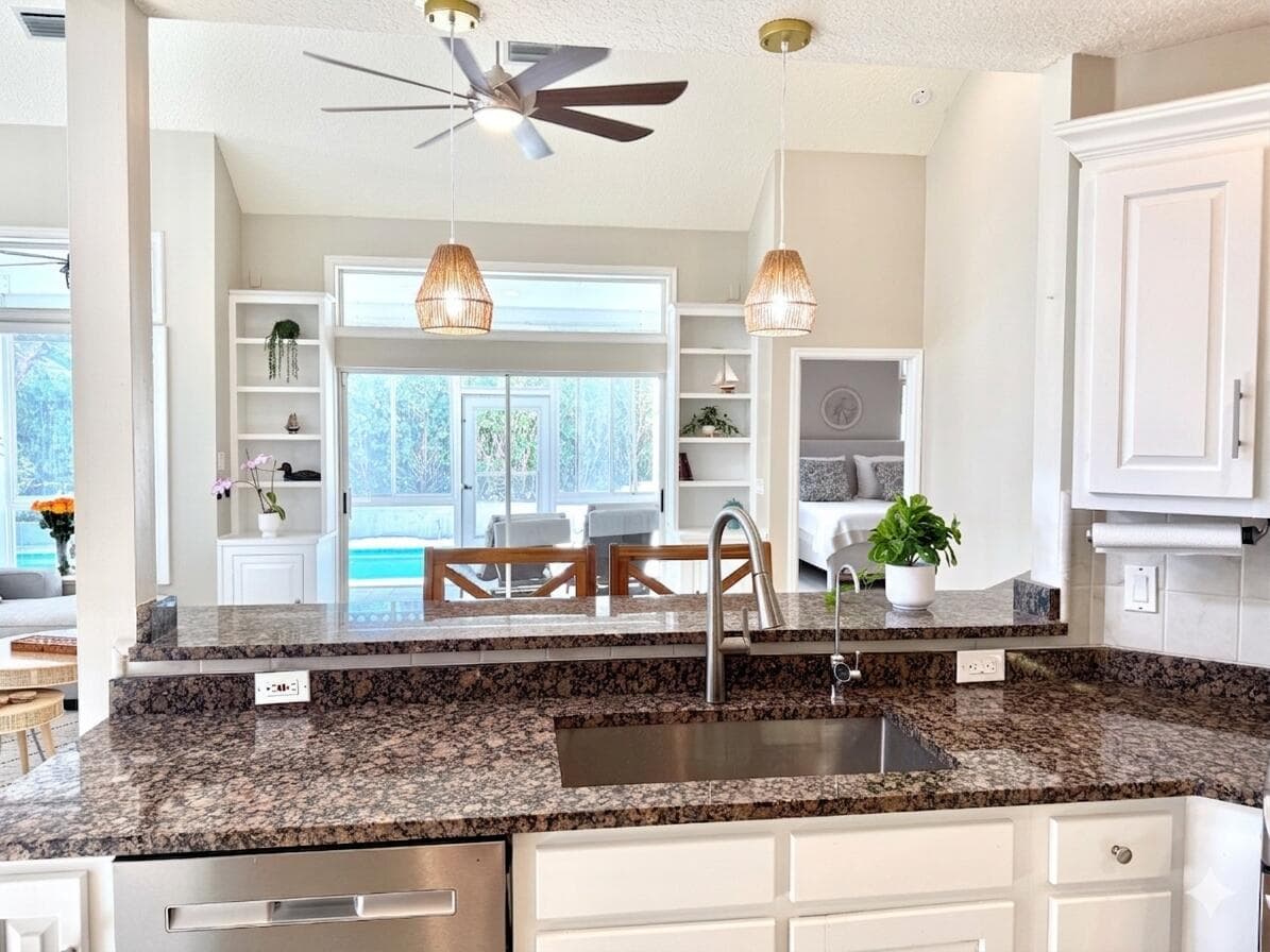400 Seaside Lane, Juno Beach, FL 33408 — photo 21 of 47