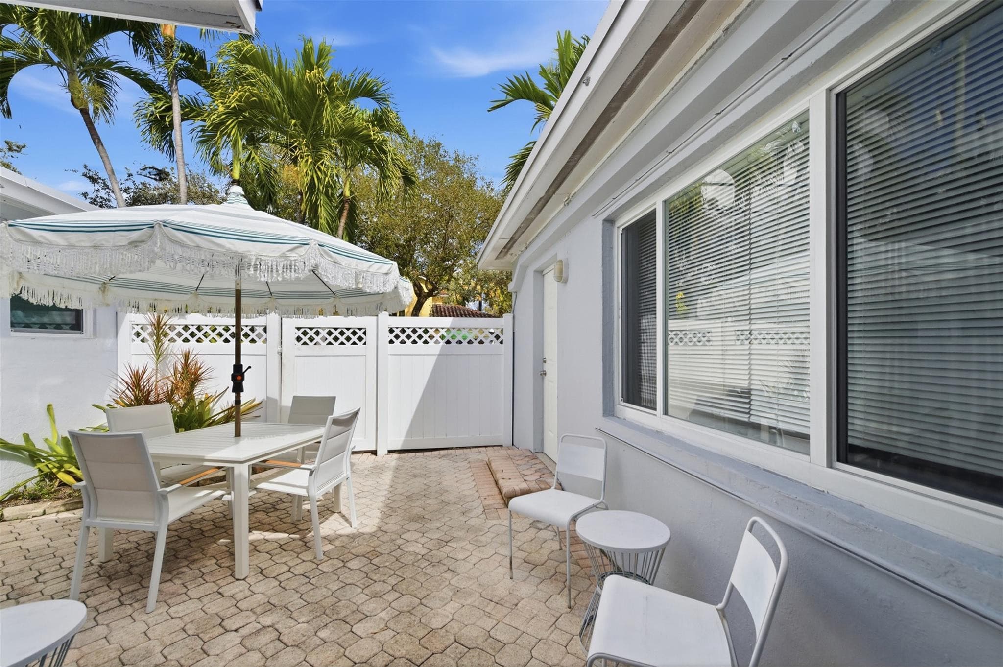 1614 NE 7th Street, Fort Lauderdale, FL 33304 — photo 16 of 18
