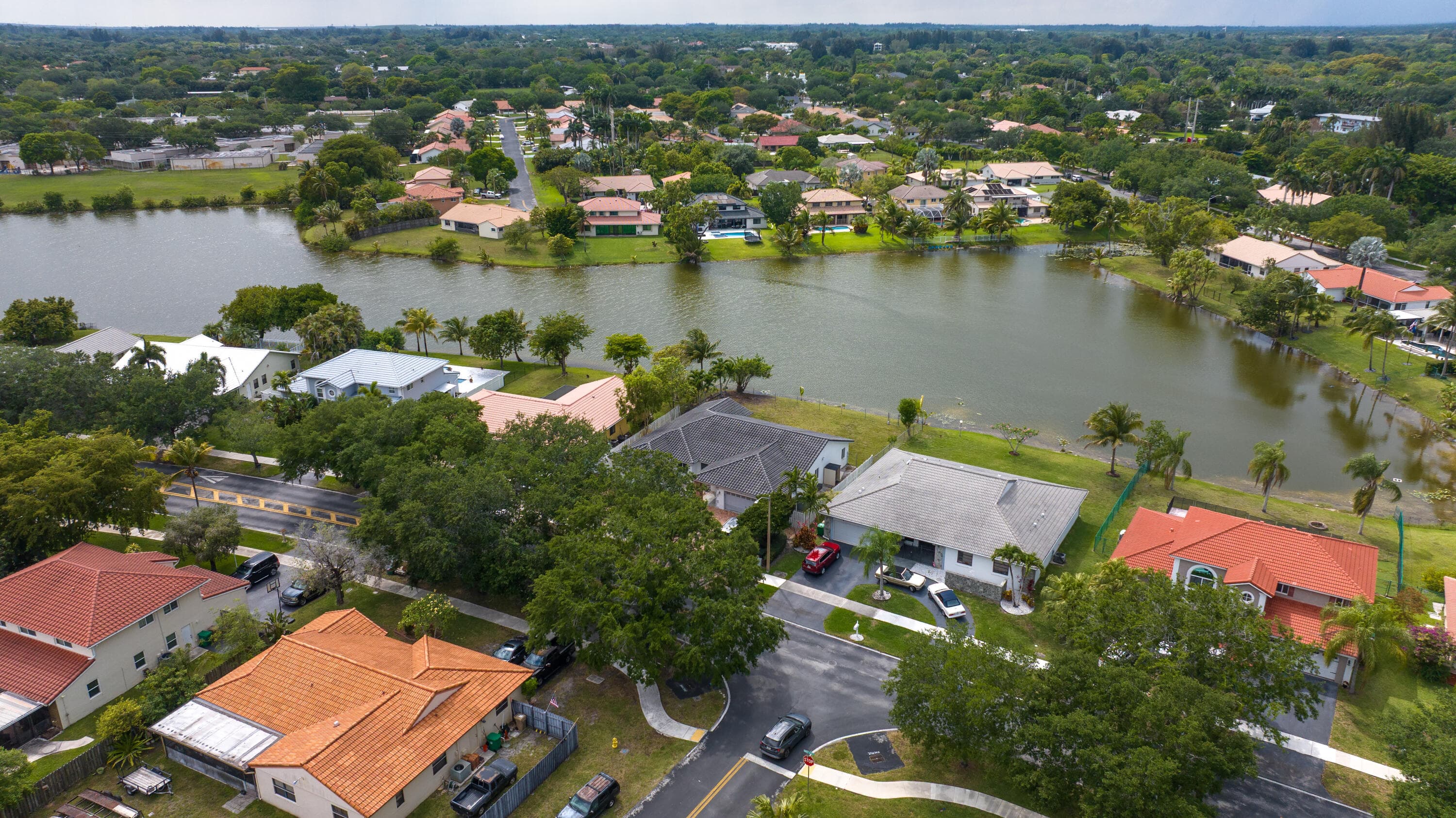 5791 Hawkes Bluff Avenue, Davie, FL 33331 — photo 17 of 60