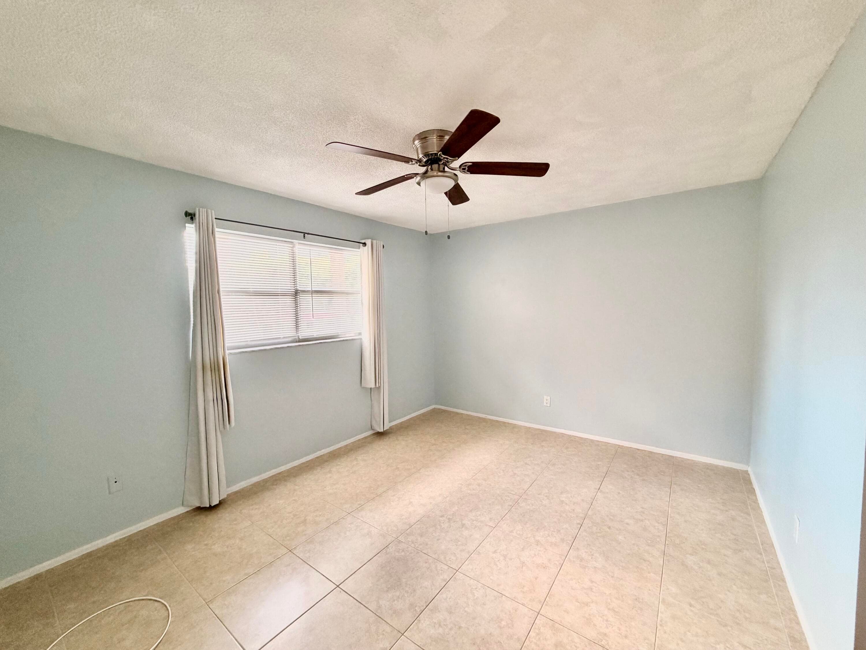 120 Lake Evelyn Drive, West Palm Beach, FL 33411 — photo 19 of 33