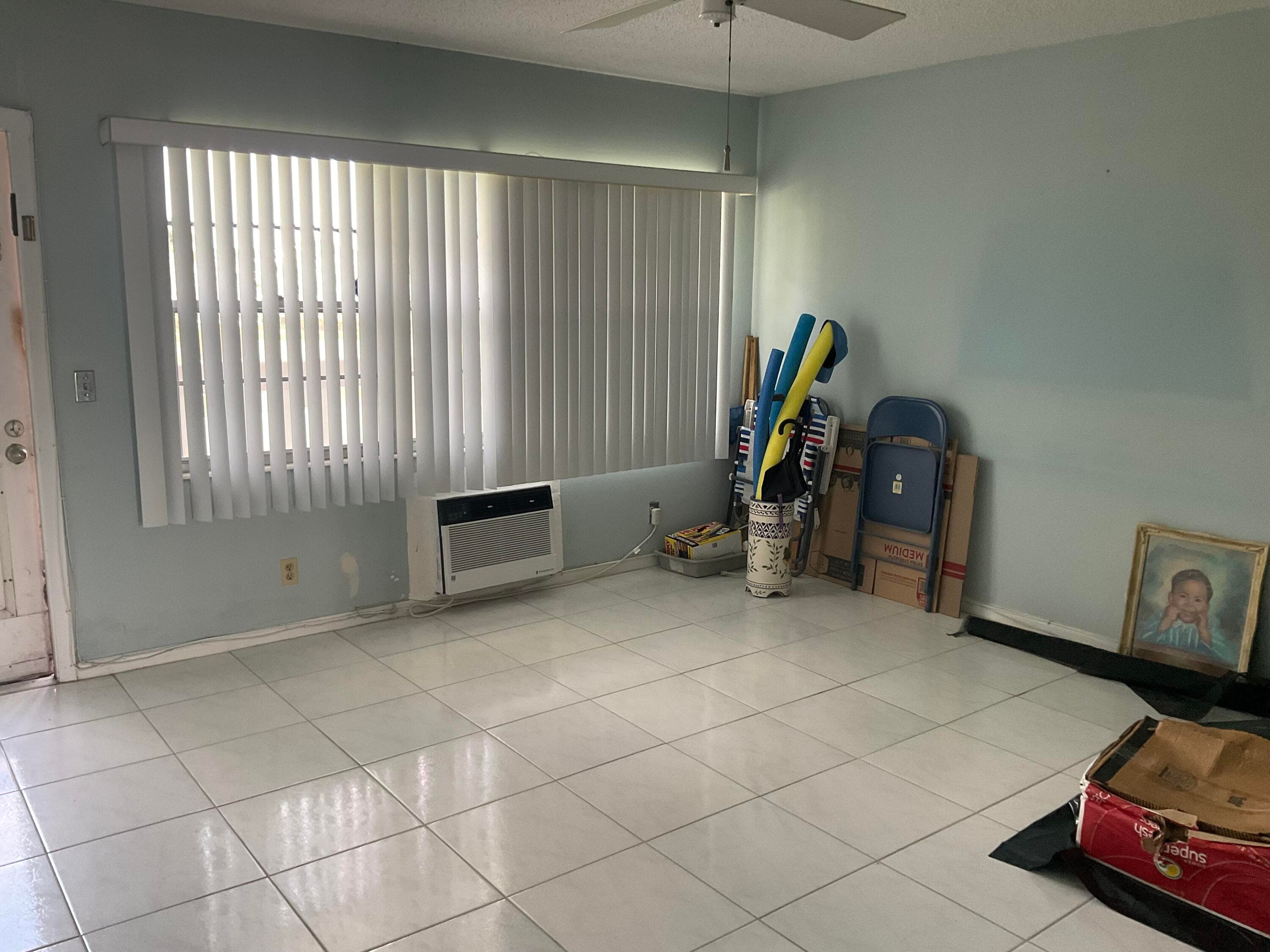 189 E Preston Way, Boca Raton, FL 33434 — photo 5 of 10