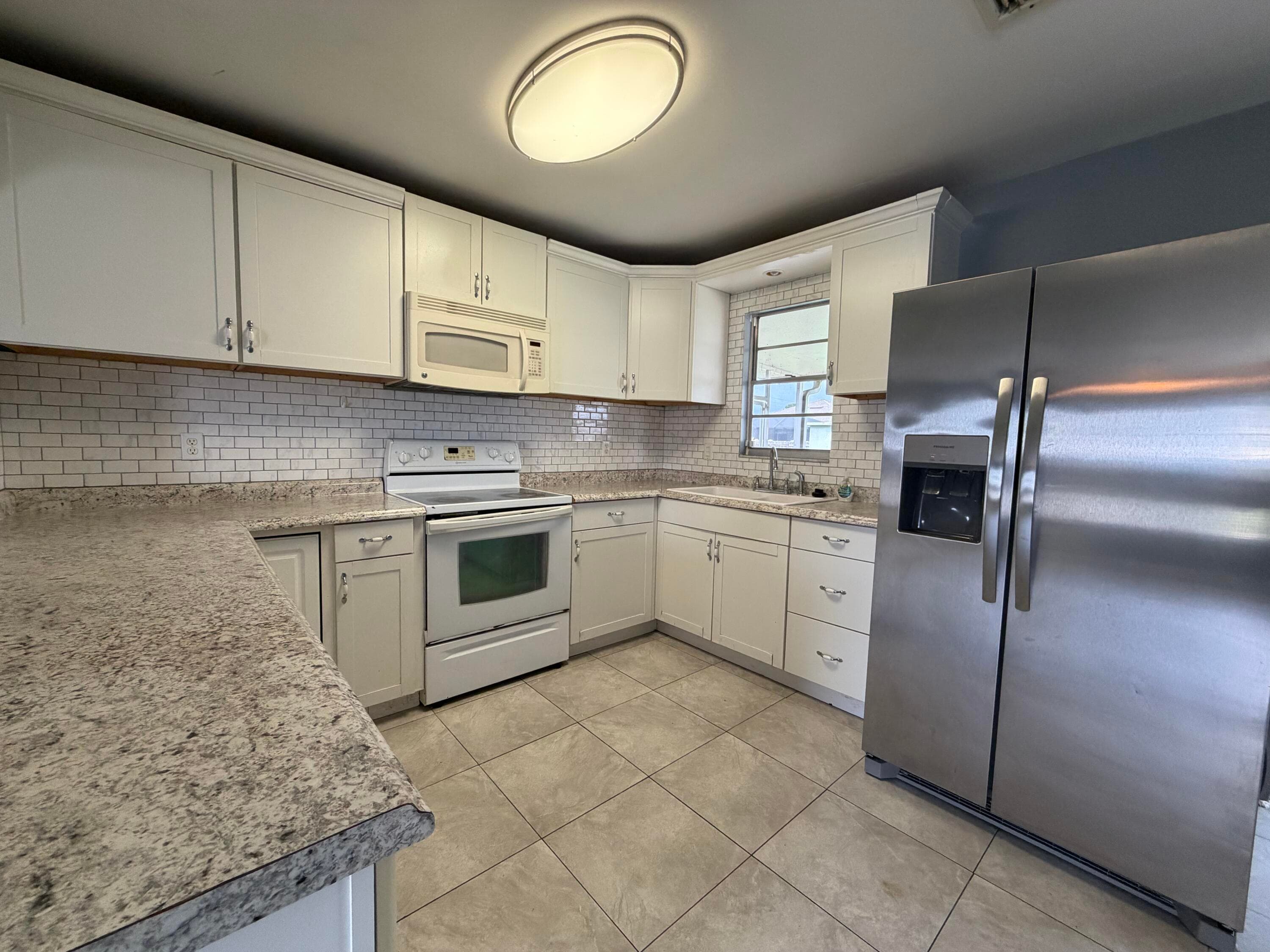 2013 SW Burman Lane, Port St. Lucie, FL 34984 — photo 3 of 16