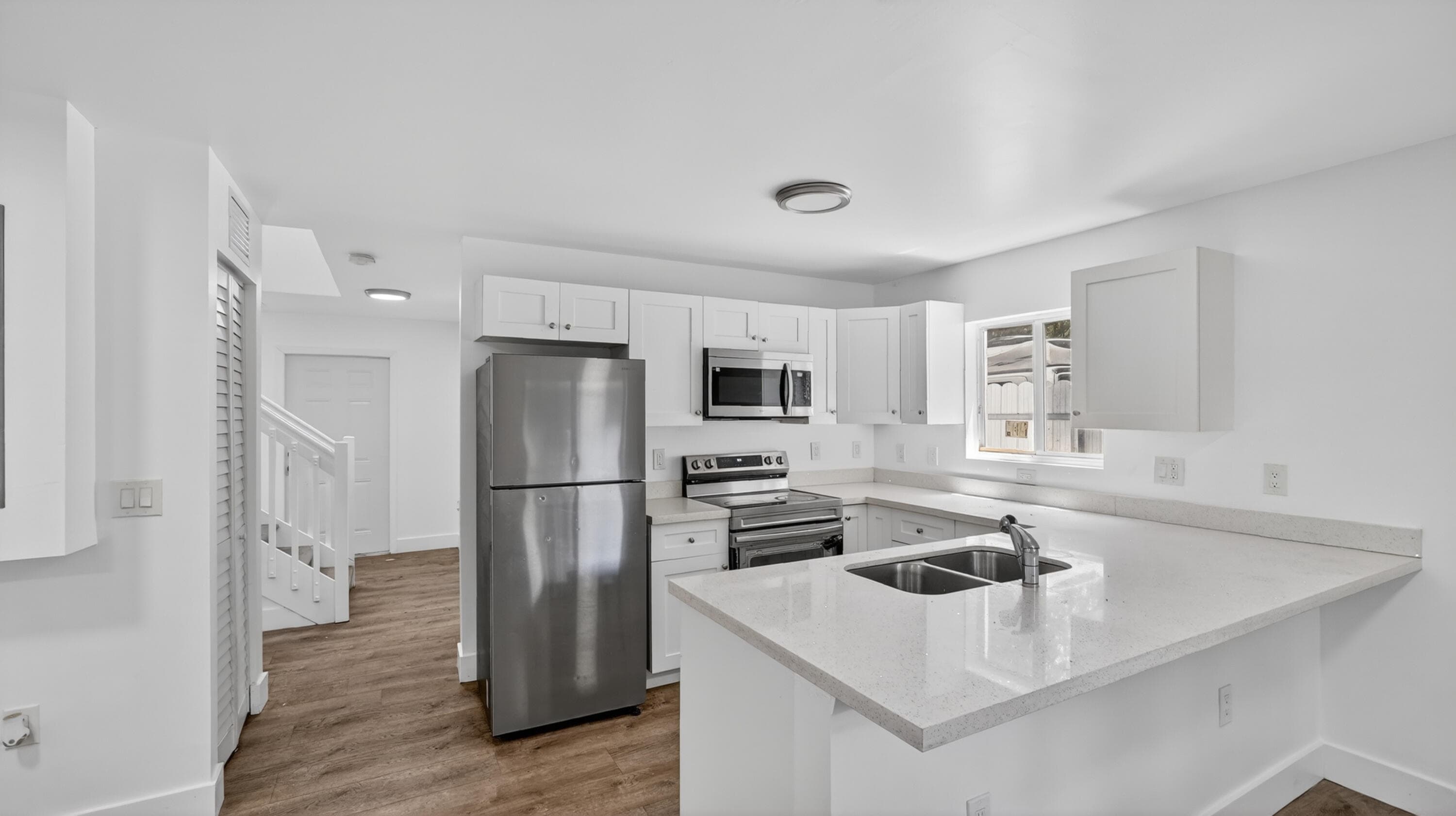 2902 NW 44th Street, Miami, FL 33142 — photo 12 of 25