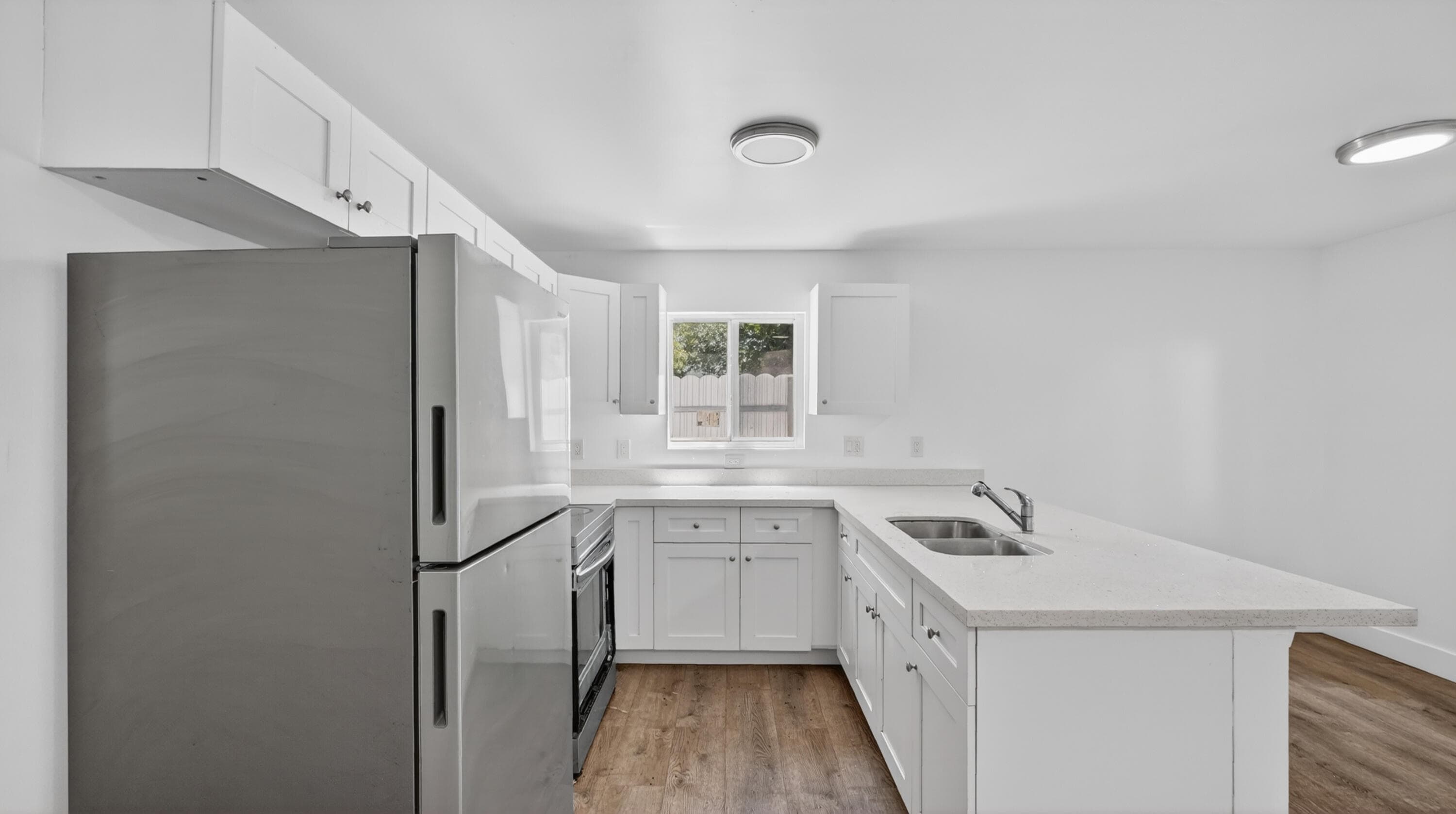 2902 NW 44th Street, Miami, FL 33142 — photo 13 of 25