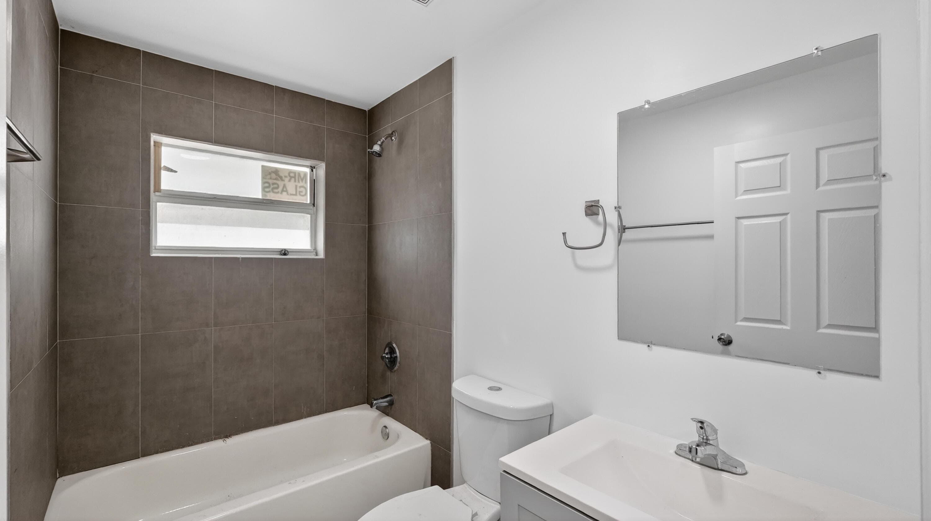 2902 NW 44th Street, Miami, FL 33142 — photo 15 of 25