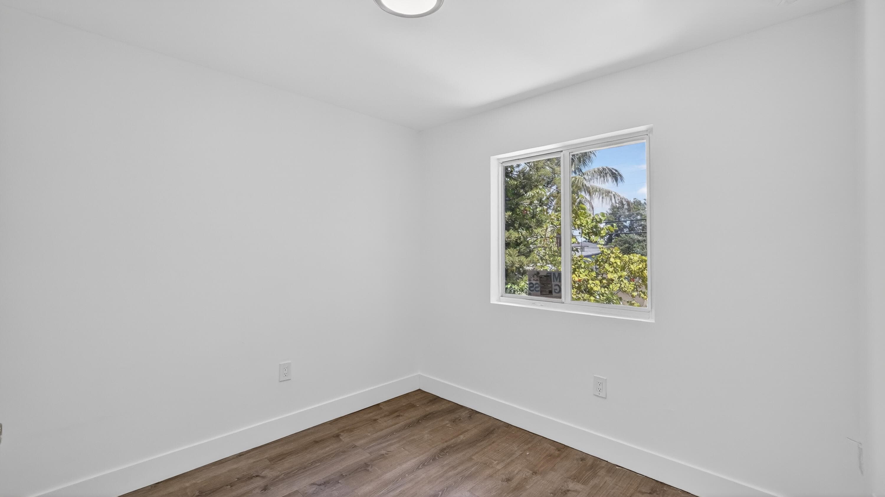 2902 NW 44th Street, Miami, FL 33142 — photo 23 of 25