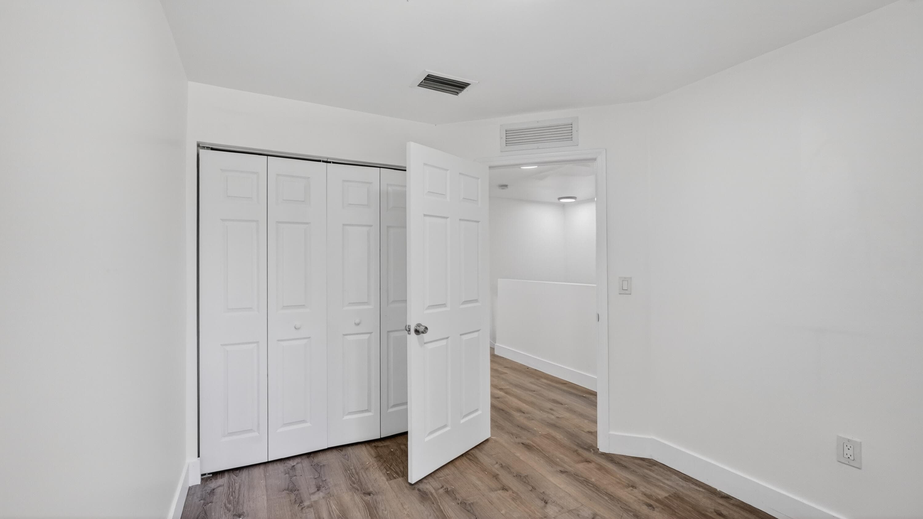 2902 NW 44th Street, Miami, FL 33142 — photo 24 of 25
